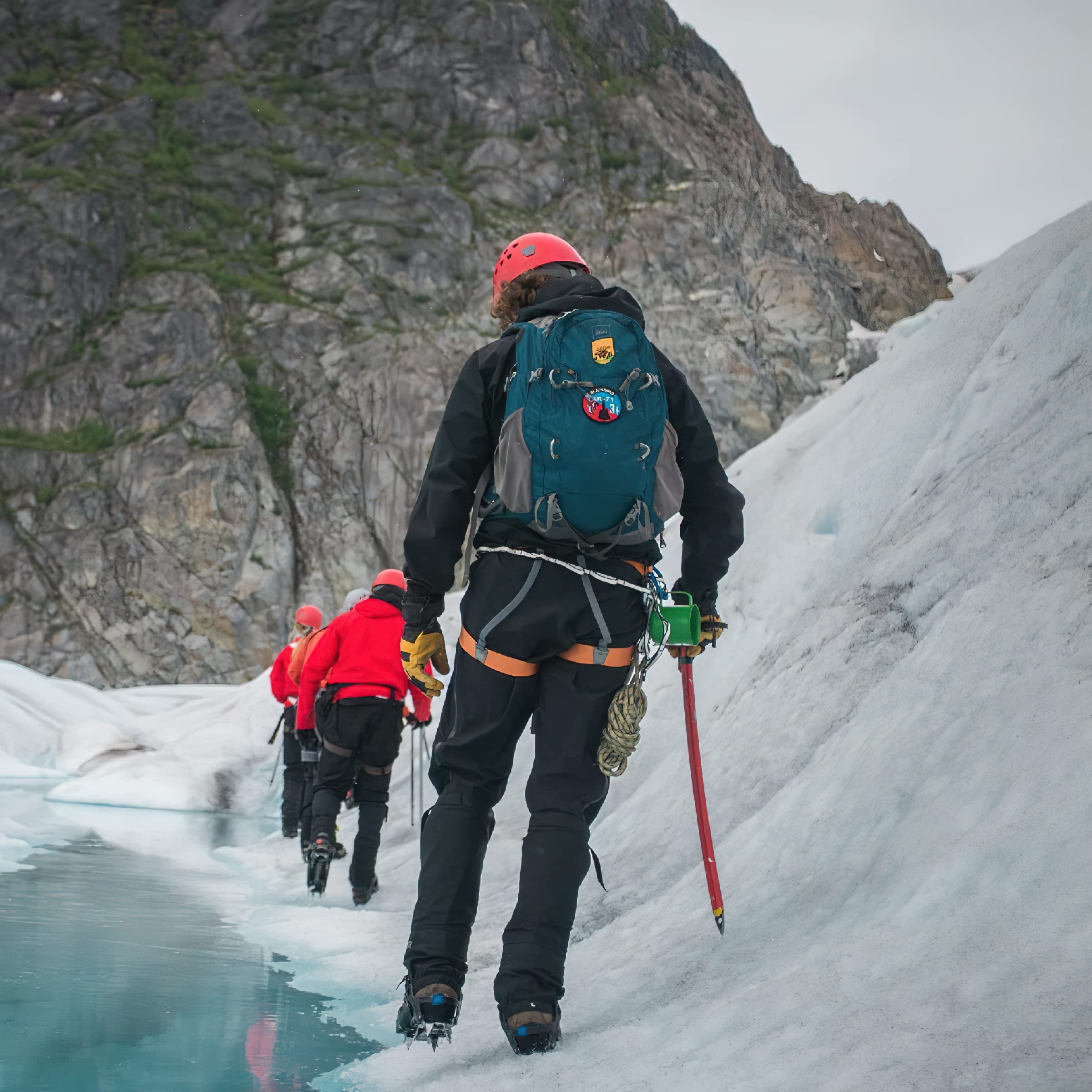 24 ramponi tacchetti da ghiaccio trazione neve grip catene per stivali donne uomini bambini per scarpe da trekking e stivali in acciaio antiscivolo escursionismo pesca passeggiate alpinismo