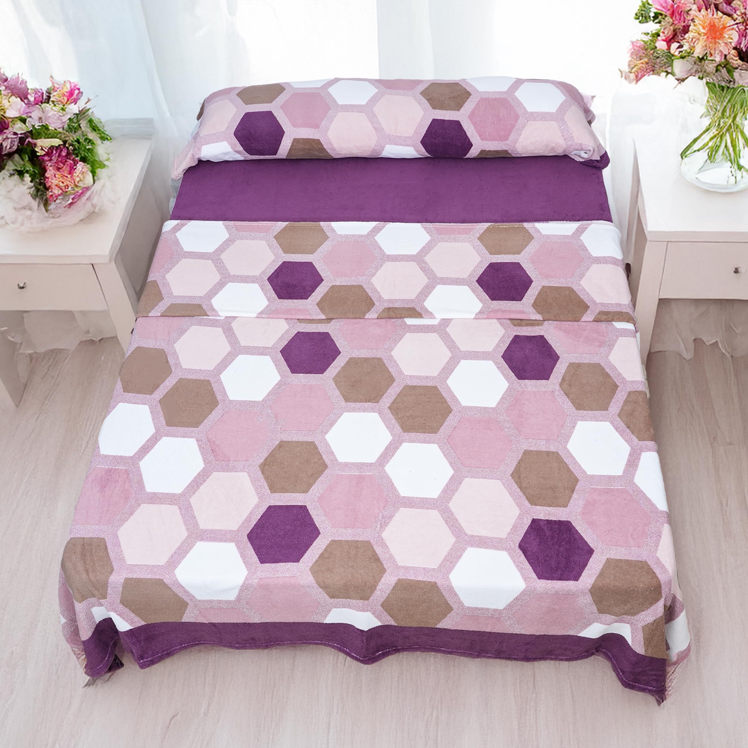 Juego de Sábanas 3 Piezas Coralina Térmica para Invierno - Incluye Sábana Bajera Ajustable, Encimera y Funda de Almohada - Tacto Suave y Cálido - Hexágonos Rosa, Cama 90cm