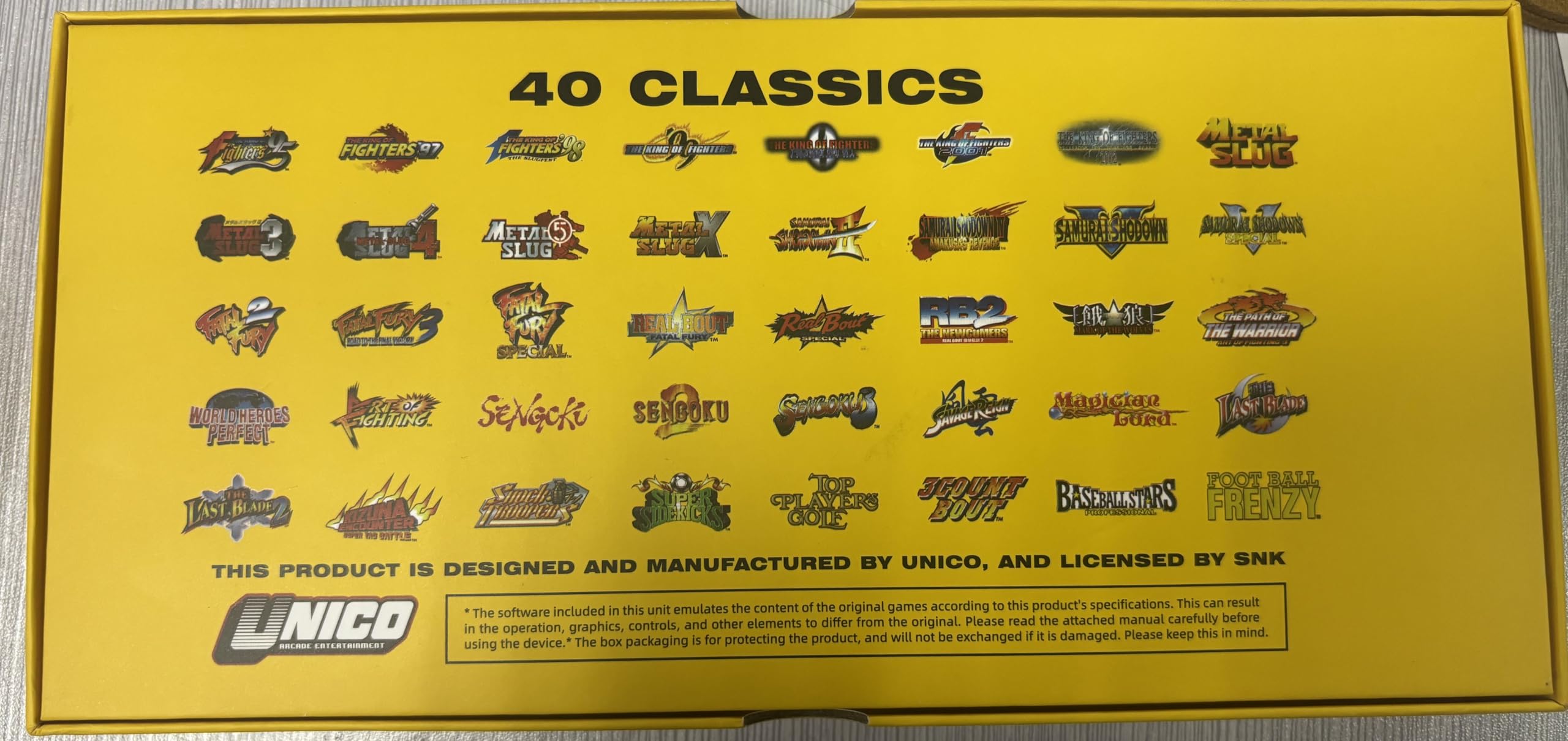 UNICO Consola de juegos portátil, 40 juegos clásicos de SNK preinstalados, incluyendo King of Fighters, Metal Slug, etc., pantalla IPS de 4 pulgadas, resolución 720 x 960, batería de 3500 mAh - Negro