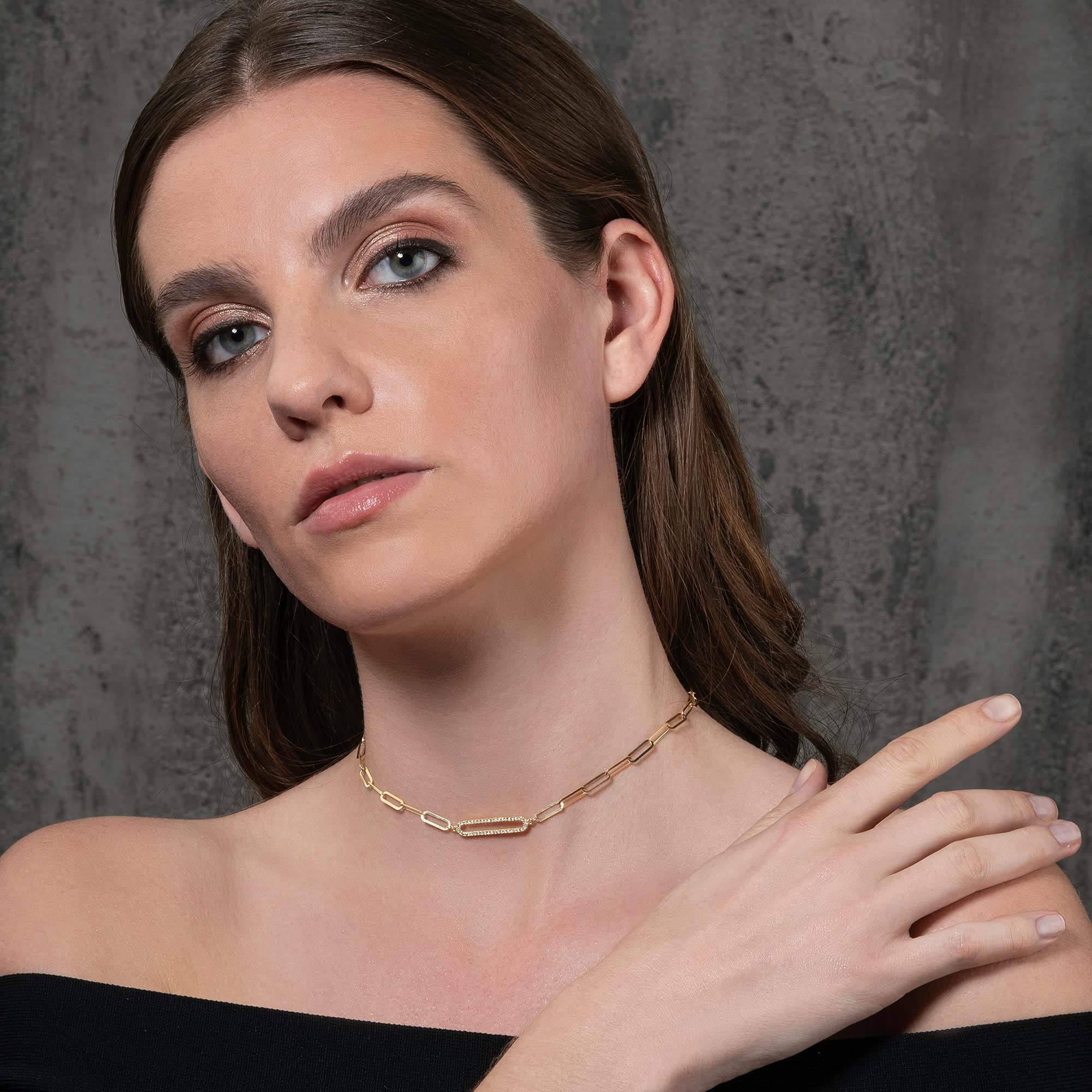 namana - Collar de cadena de malla para mujer y adolescente, collar de eslabones chapado en oro de 18 quilates, collar de mujer de oro con una malla central engastada con piedras de circonita cúbica