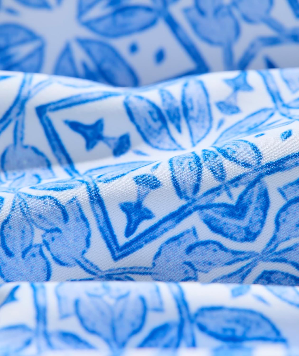 vineyard vines Women's Golf A-line Scallop Skort