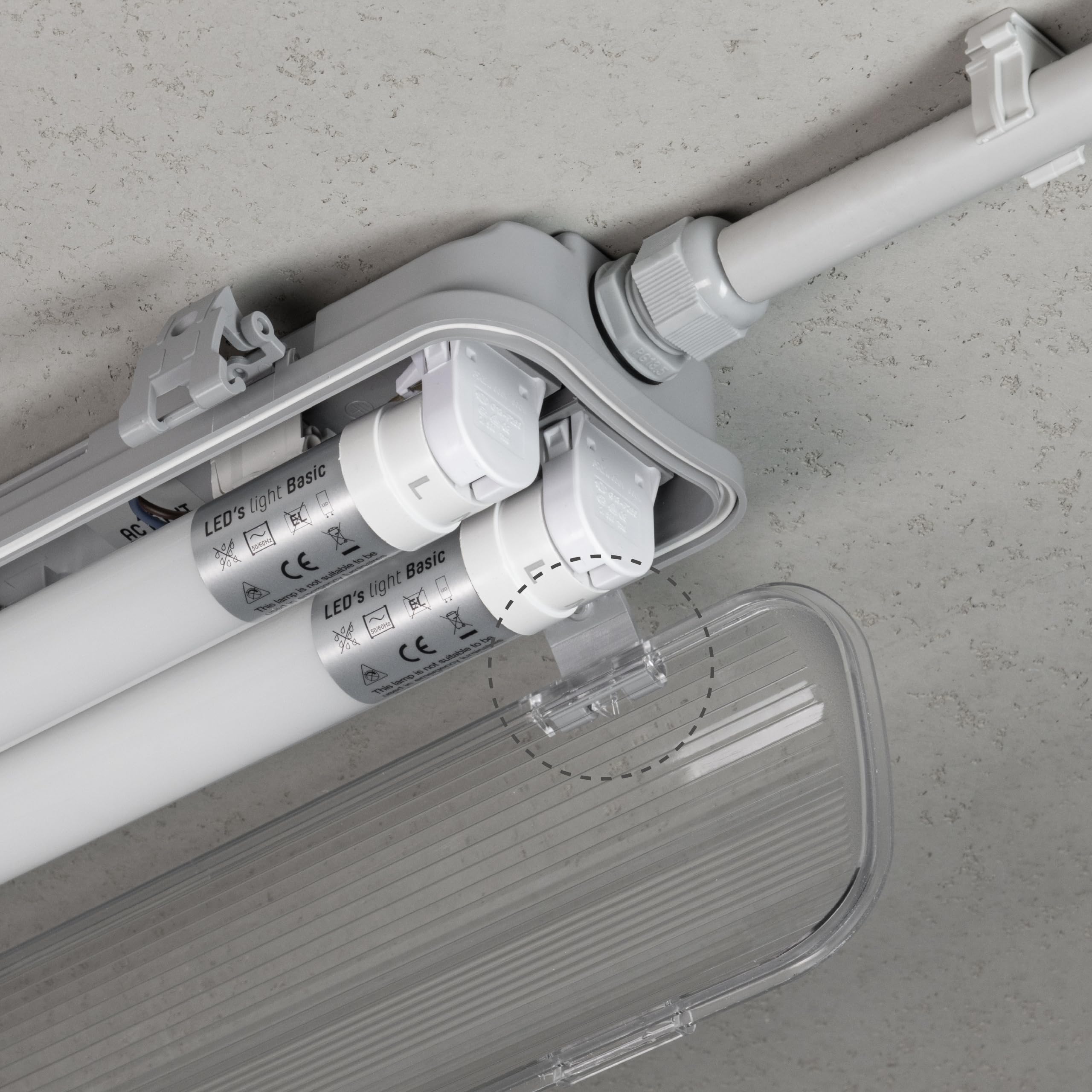 LED Feuchtraumleuchte 120cm IP65 mit 2x 18W Leuchtstoffröhre – neutralweiß 3.600 Lumen – Klappdeckel, Steckklemme, Kabeleinführung NYM-J 3x2,5mm² – 4er Sparset – Feuchtraumleuchte LED 120cm