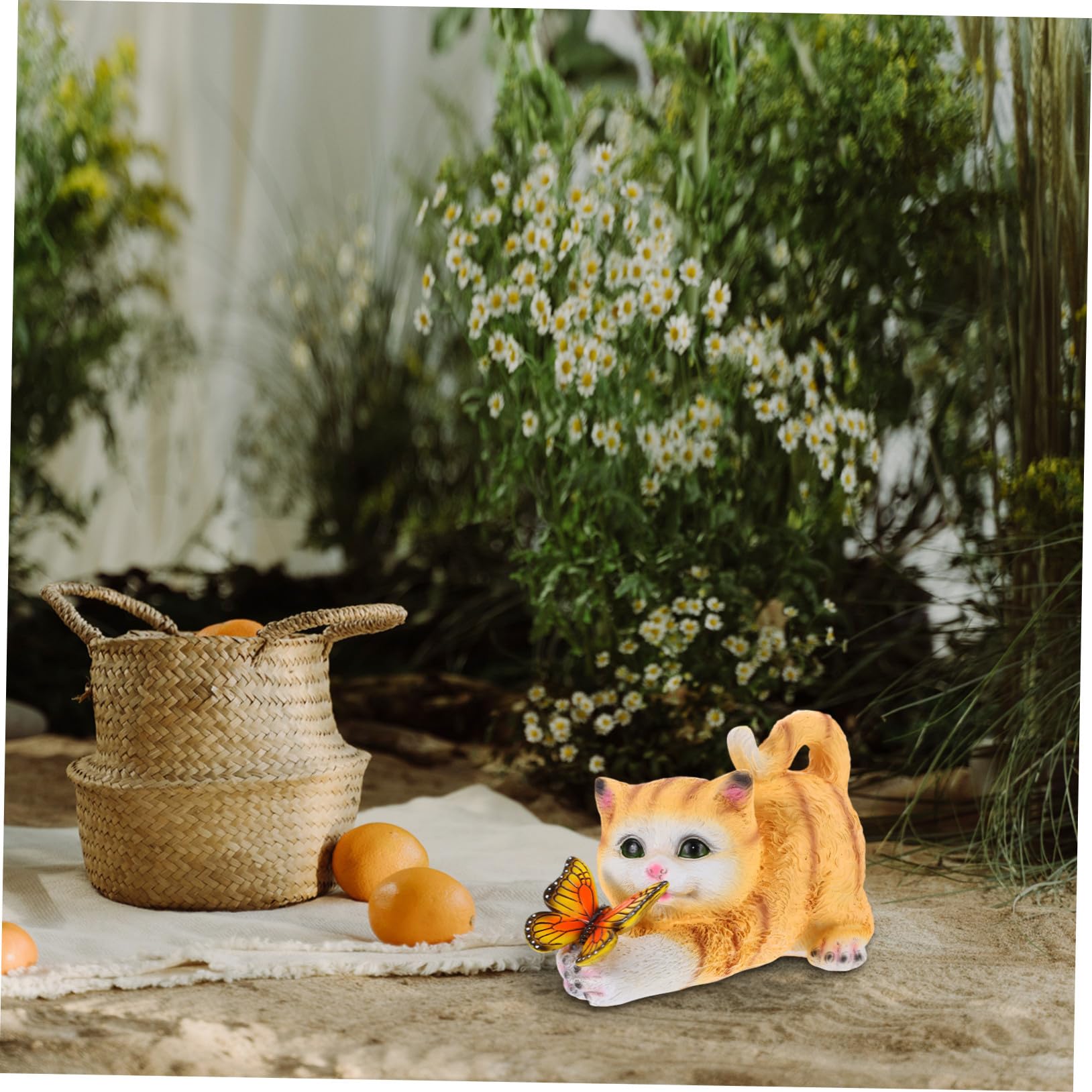 SOIMISS Realistische Katzendekoration aus Kunstharz mit Gelber Solarleuchte Einzigartige Gartenskulptur als Dekorative Kleine Katzenfigur für Raumgestaltung und Sammler