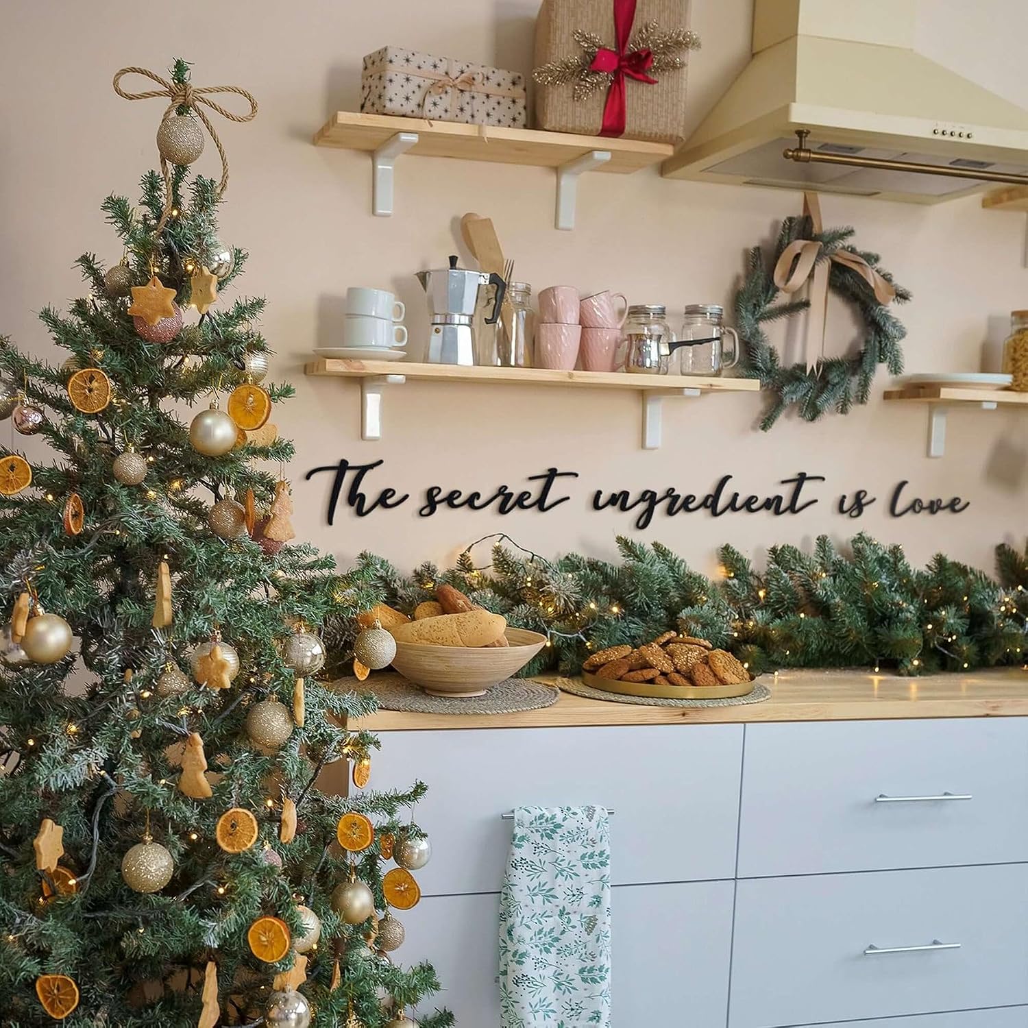 Heartfelt Kitchen Decor - The Secret Ingredient is Love Metal Wall Art | Modern Script Quote Sign | Black Steel Wall Decor for Kitchen & Dining Room | Housewarming Gift