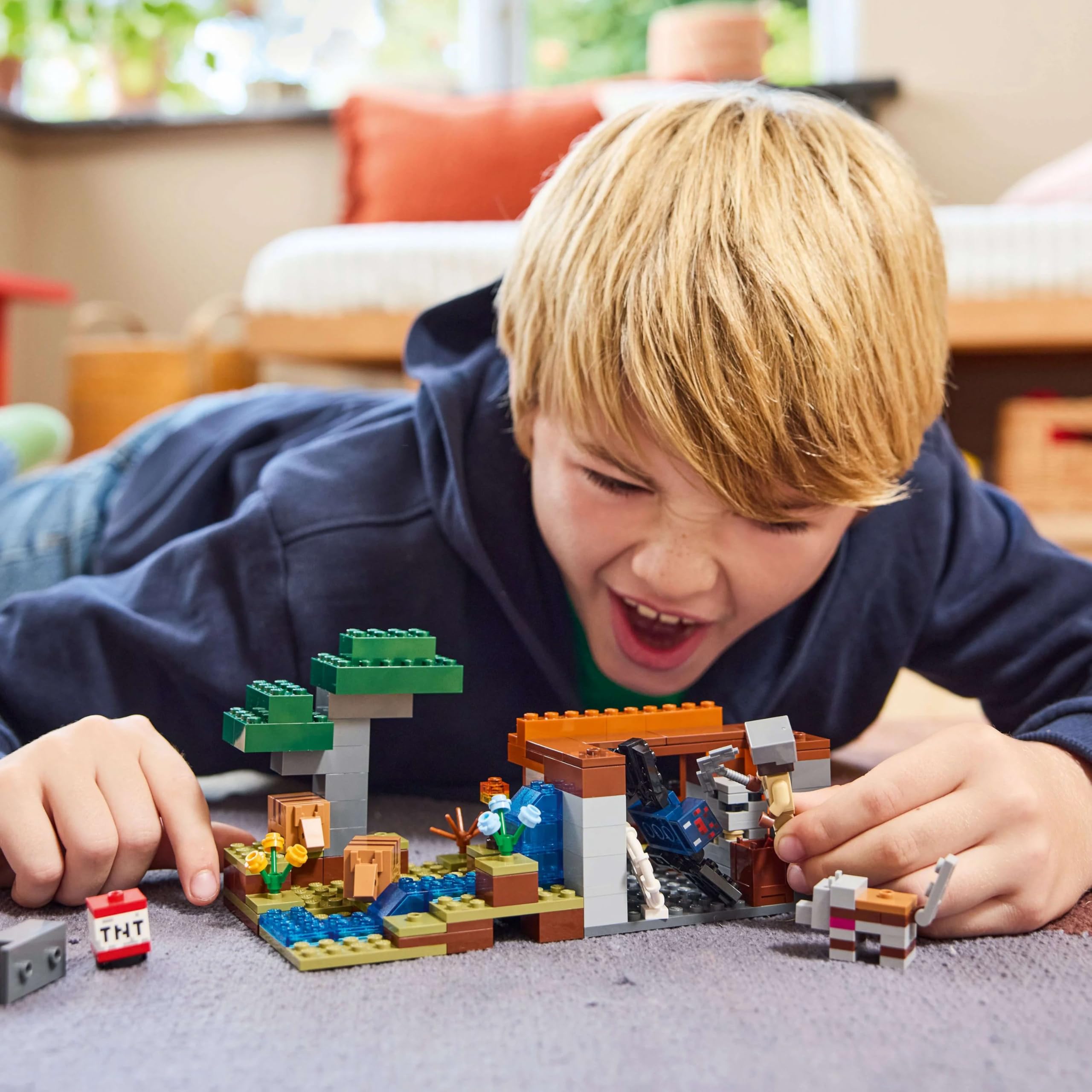 LEGO Minecraft Wyprawa do pancernikowej kopalni 21269 | zestaw Minecraft, zestaw ze zwierzętami, prezent dla fana Minecrafta 8+, 247 elementów