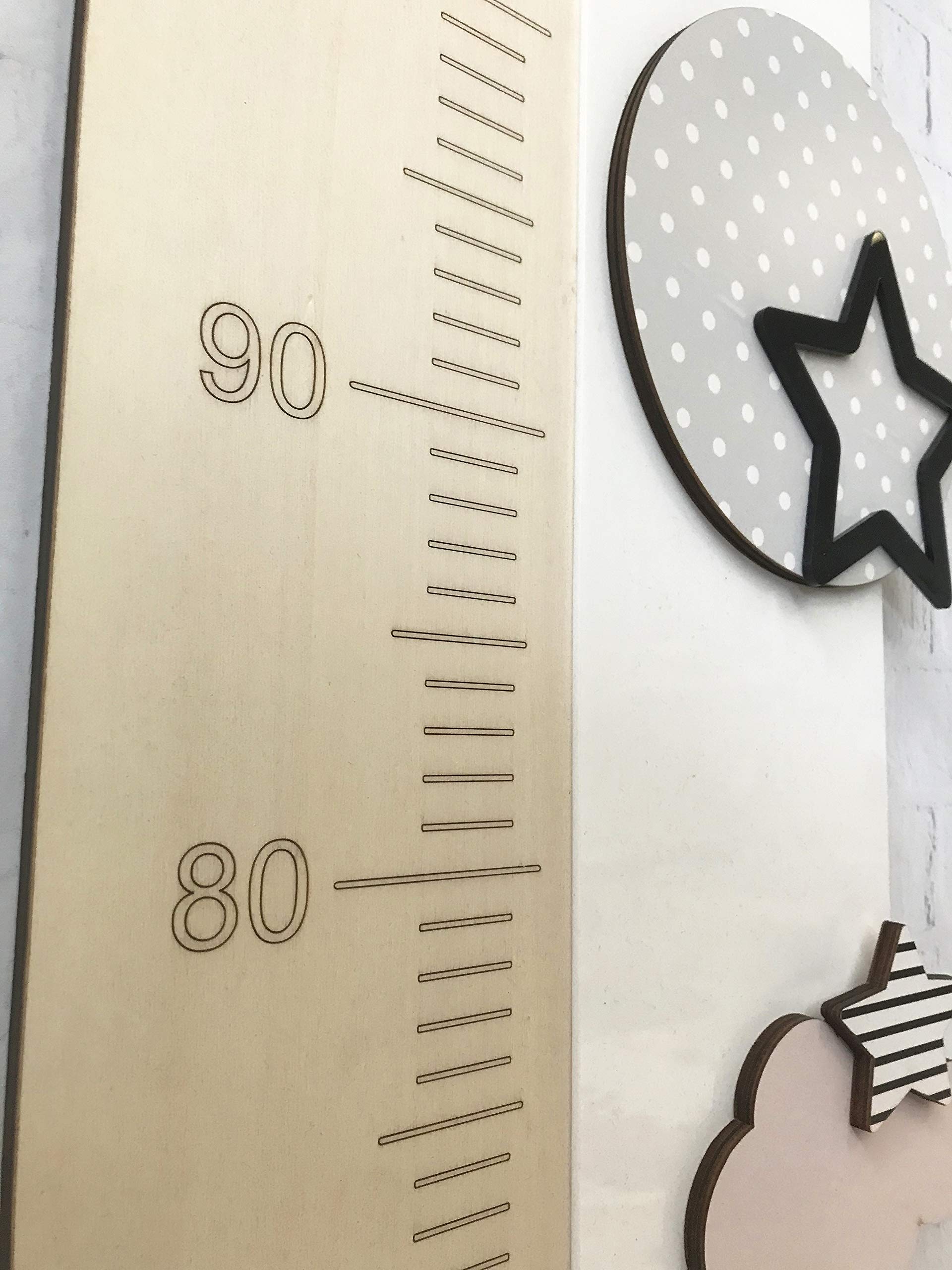 FERDINANDO FAMA' Metro Bimbo in Legno e plexiglass banco e Nero, Decorazioni Applicate in Legno con Fondo Stampato a Colori, Altezza 100 cm