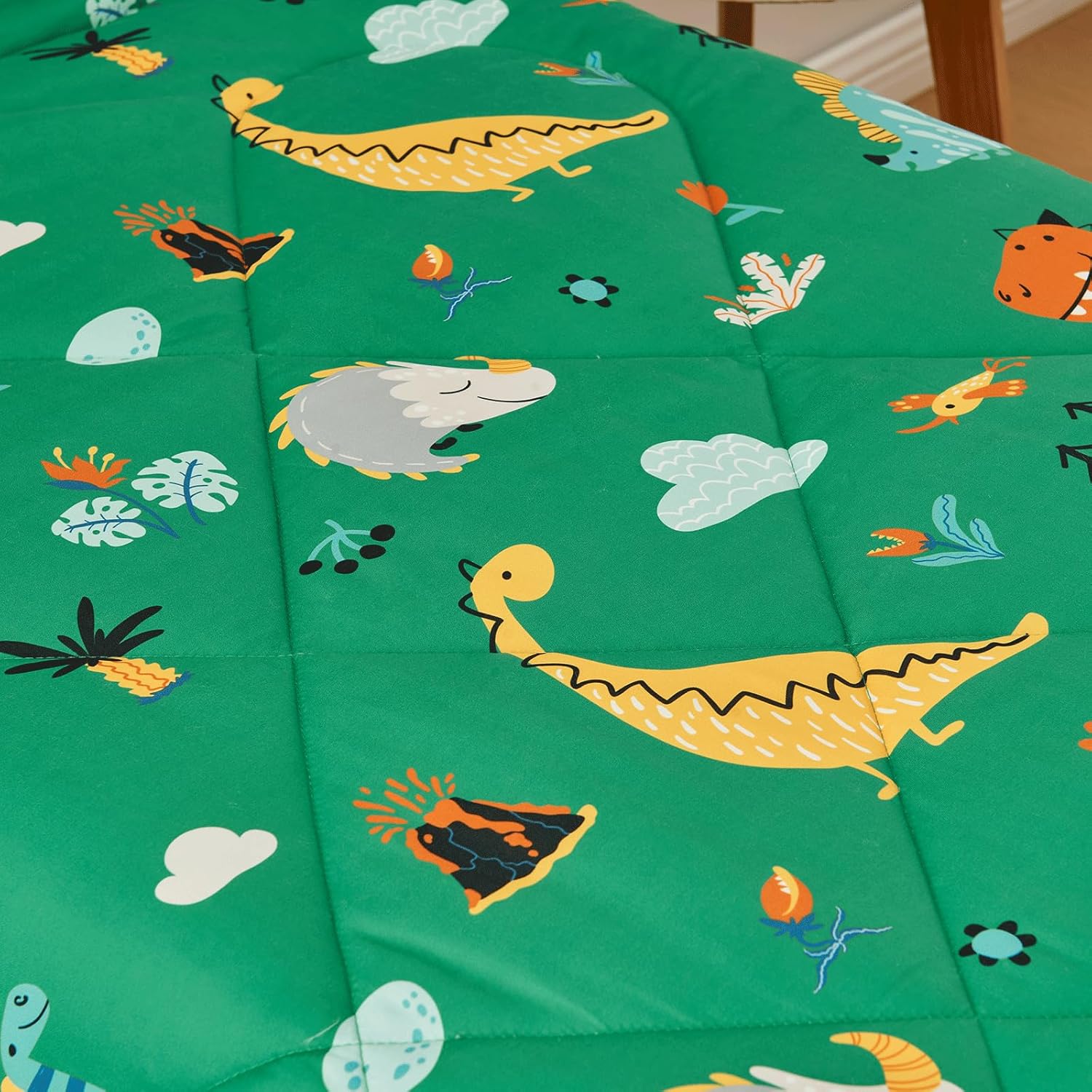 beeweed 4 Pieces Dinosaur Toddler Bedding Set Boys Girls, 2 Sides Design Bed in a Bag Comforter Set, Includes 1 Comforter, 1 Fitted Sheet, 1 Flat Sheet and 1 Reversible Pillowcase