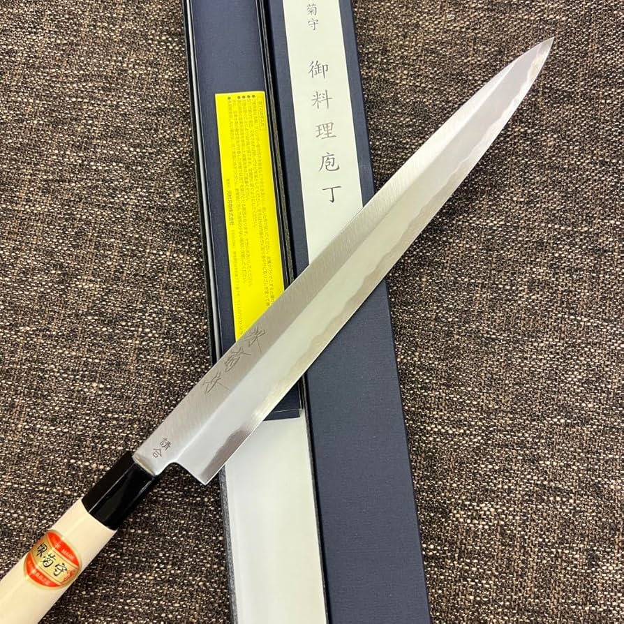 Amazon.co.jp: 堺菊守はがね鍛造刺身包丁300mm尺裏押し加工済み切れ味 
