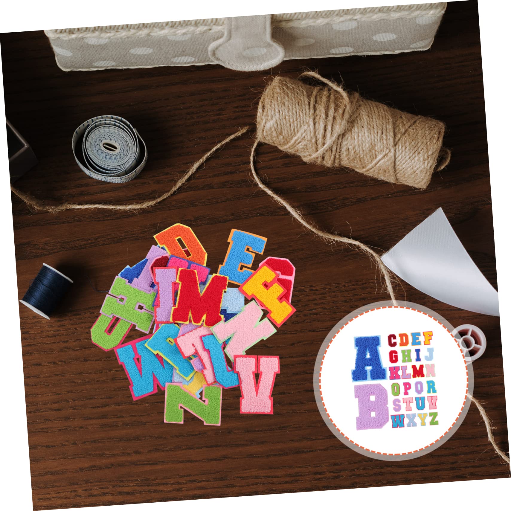 Lurrose 104pezzi Toppe Termoadesive Lettere Per Abbigliamento Patch Ricamati Colorati Per Decorazioni Fai Te Facili Da Applicare Su Pantaloni e Zaini