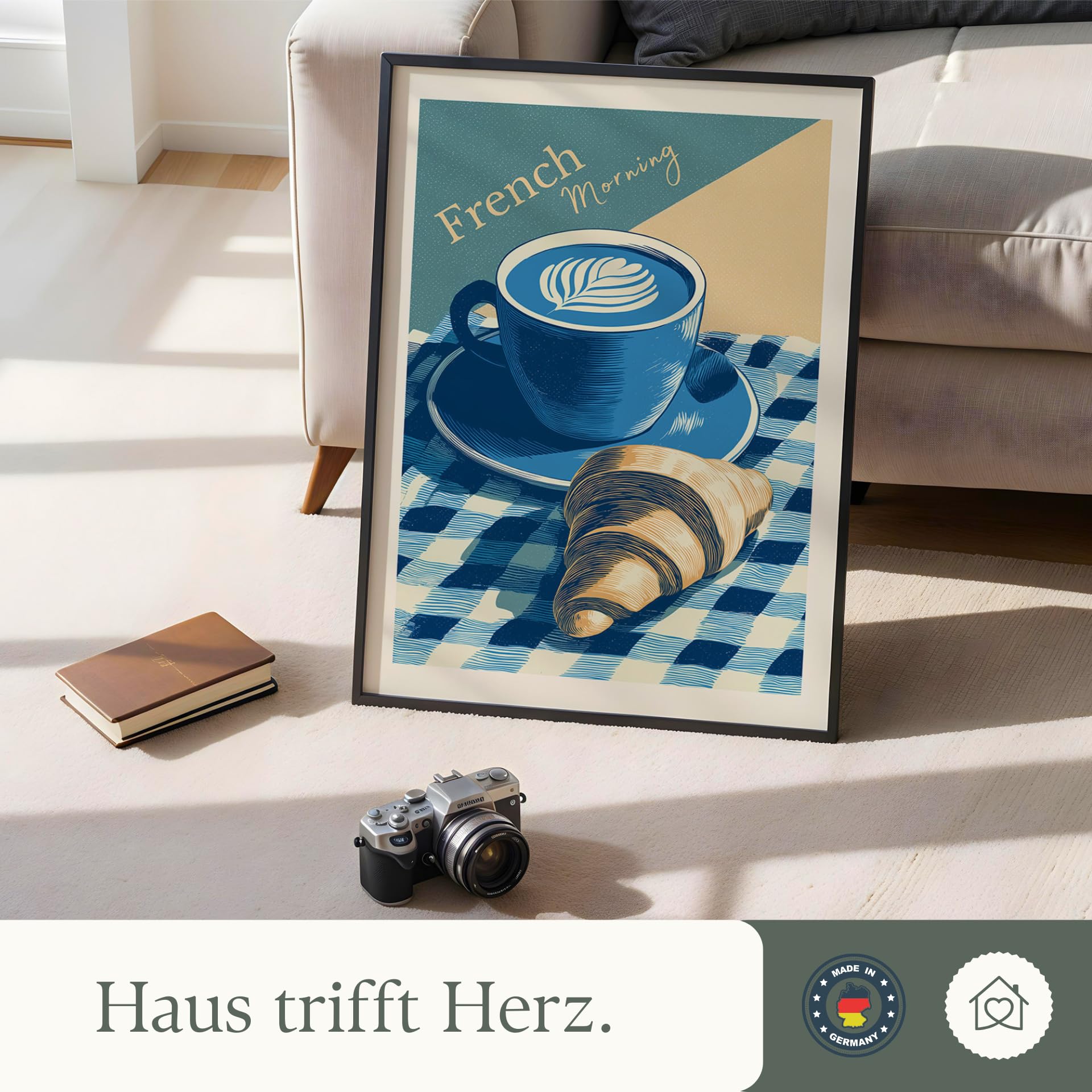 MJ-GRAPHICS® Kaffee Poster French Morning Küche Wandbild Retro Deko mit Croissant – Französisches Frühstücksposter für Frühstücksecke oder Esszimmer – A2 Poster mit Rahmen Holz Braun