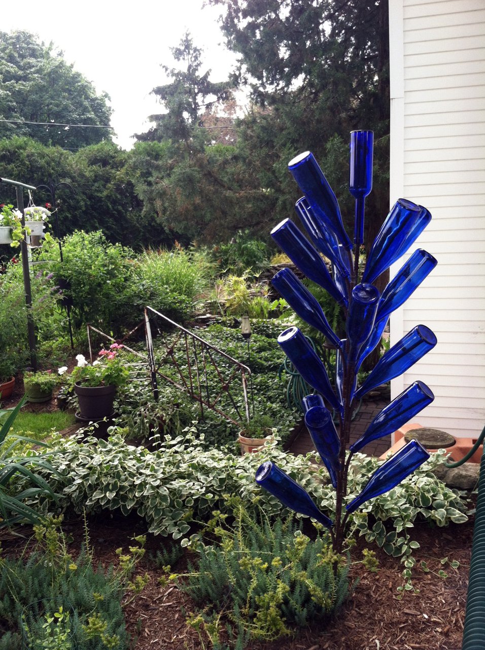 18-Bottle BottleBrush Bottle Tree w/o Bottles