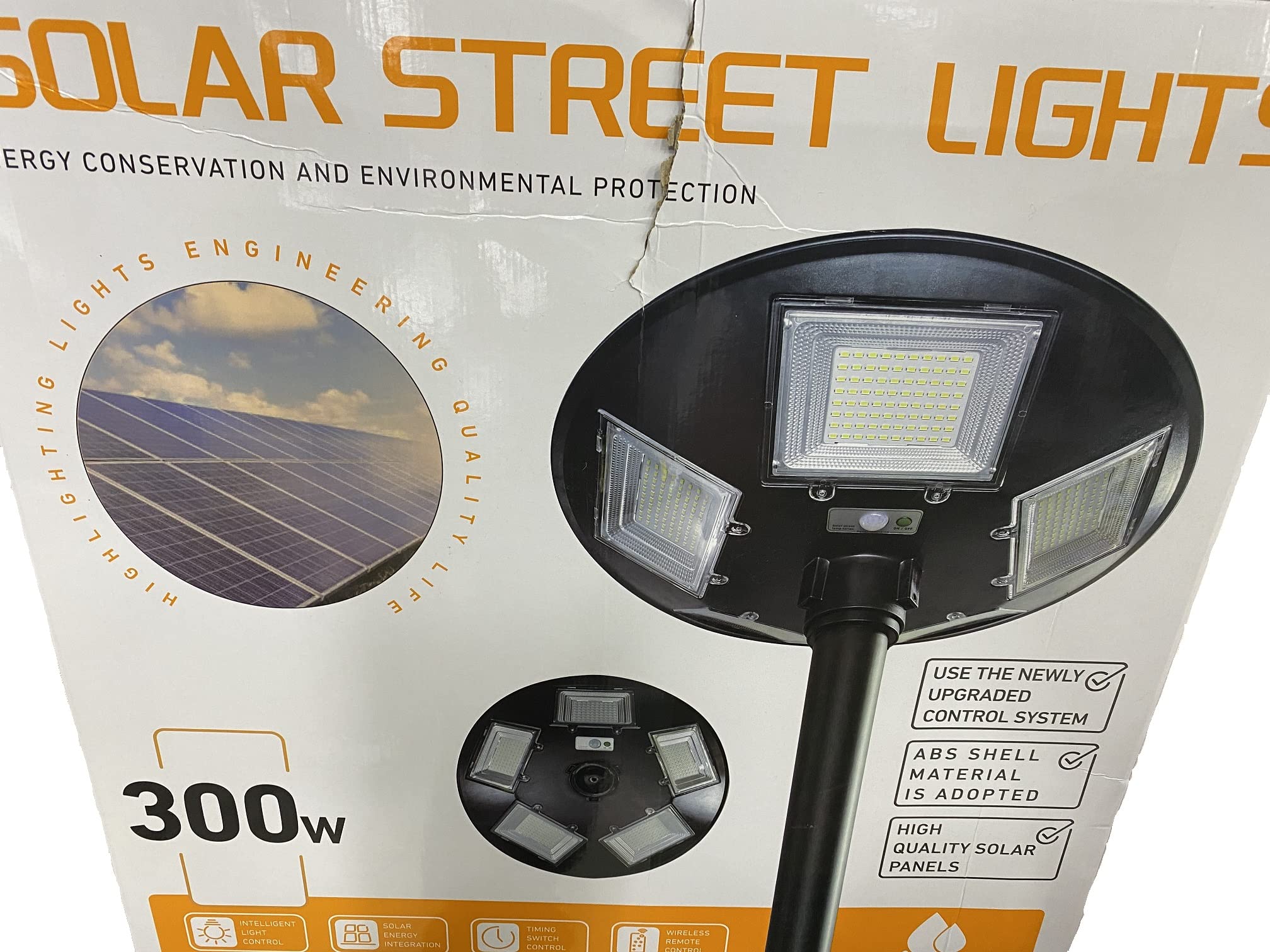 Lampione Solare 300 LED Con Telecomando - Luce Fredda 6500K Per Esterni