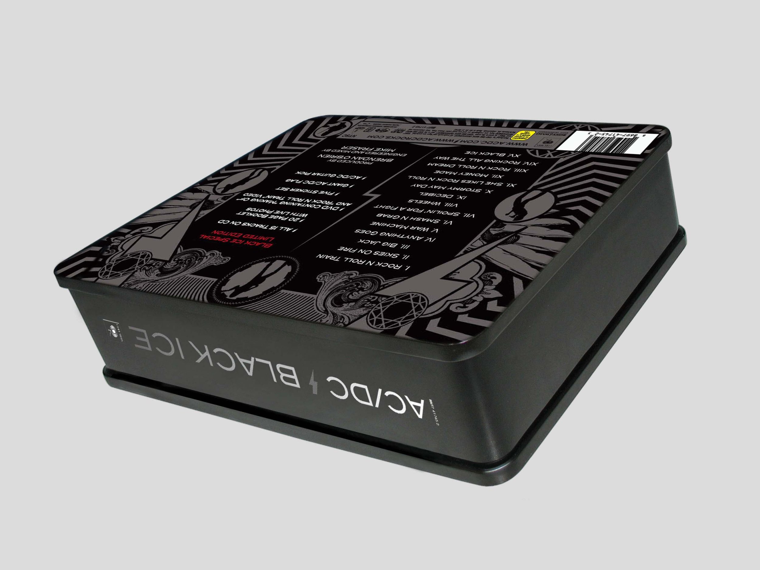 AC/DC - Black Ice - Steelbox inkl. Flagge, Sticker-Set und Original Gibson Gitarren-Plektrum