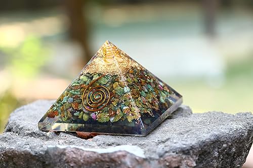 Vista 2 de Crocon Rubí cianita orgón pirámides de piedra curativa piedras preciosas de orgonita piedras piramidales Reiki Crystal Chakra colección