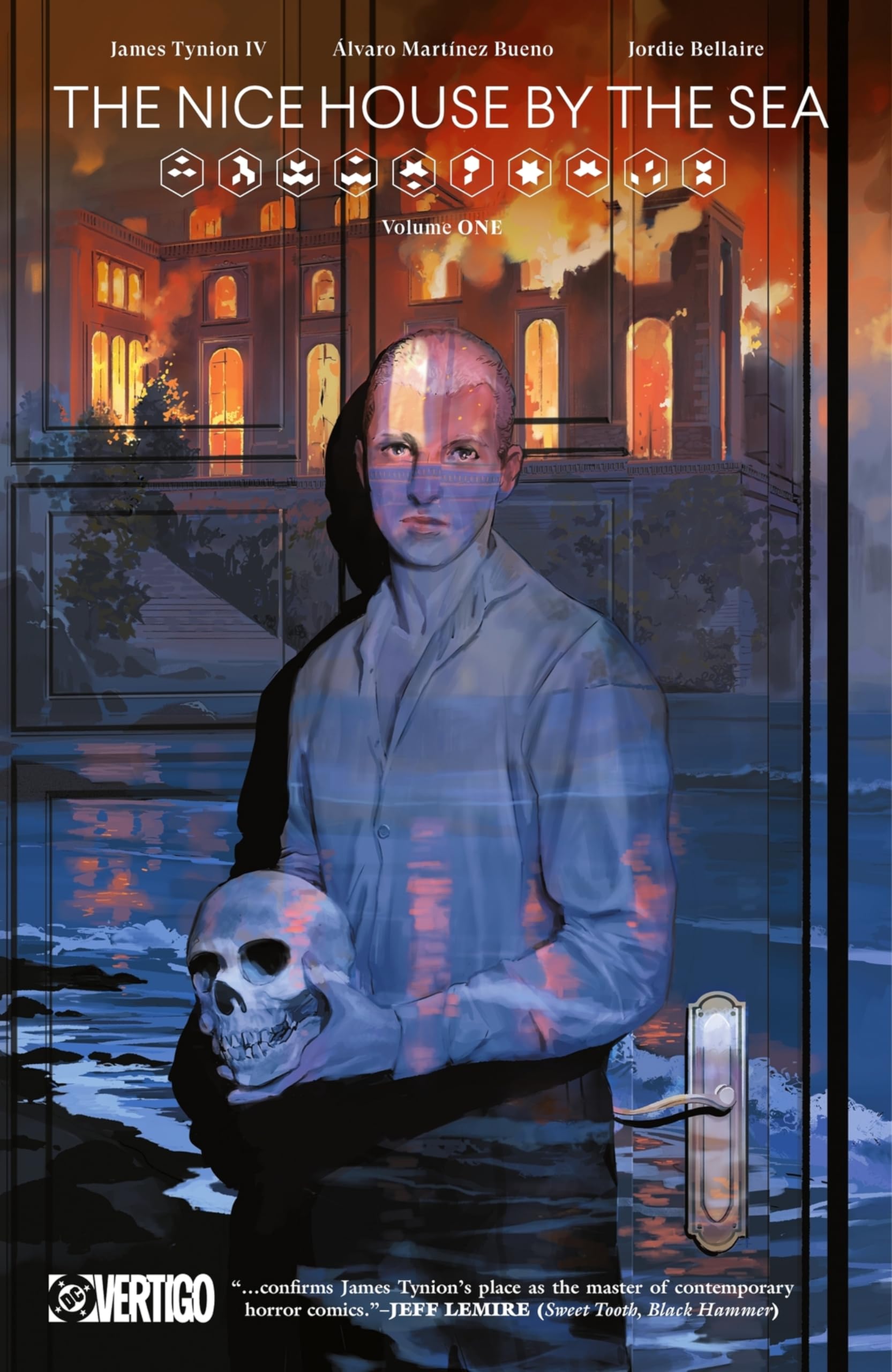 The Nice House by the Sea Vol. 1 (The Nice House on the Lake (2021-))