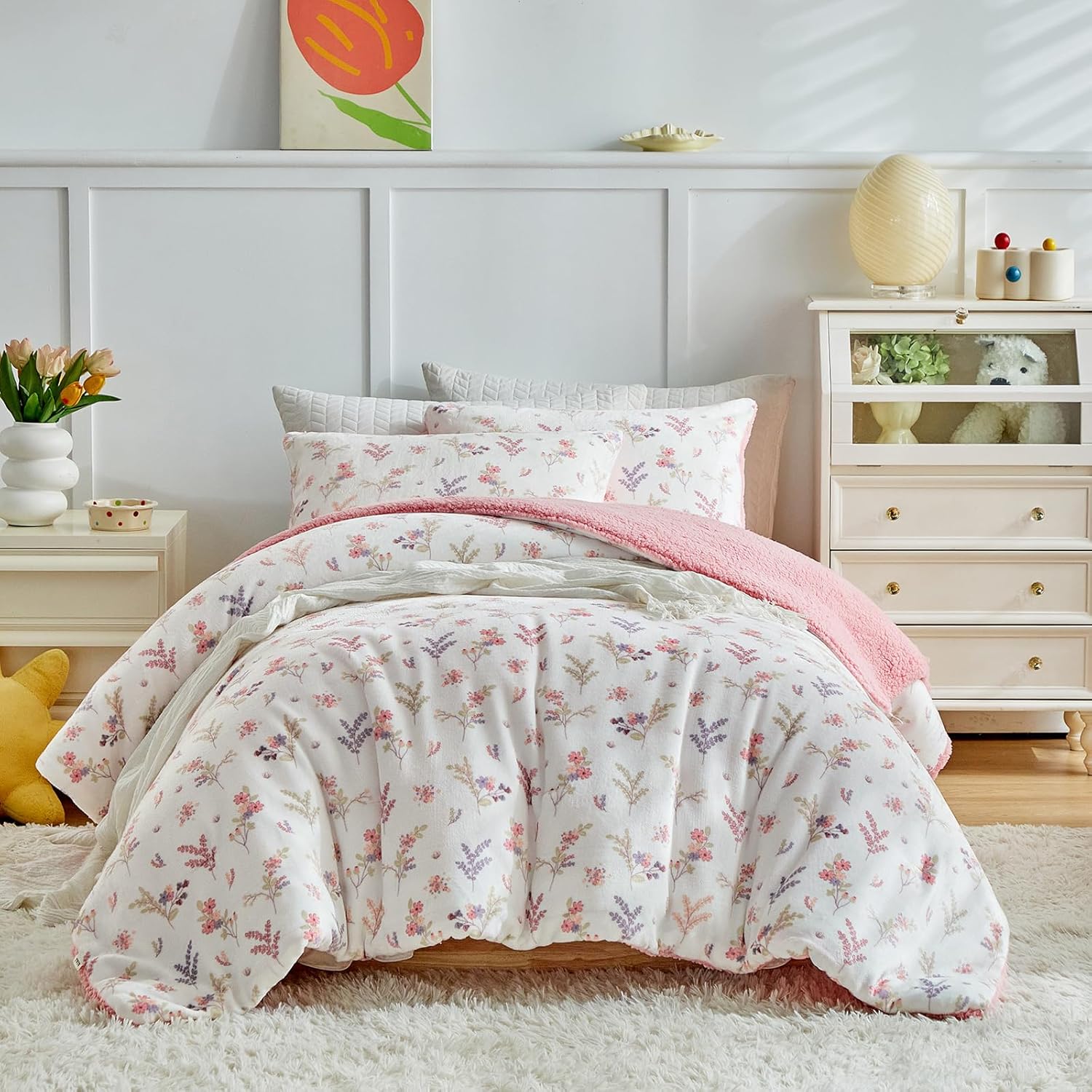 Joyreap 3pcs Flannel Comforter Set for Girls, Queen Size Fluffy Velvet Sherpa Bedding Comforter Set, Pink n White Floral Design, Soft Warm Plush Bedding Set- 88x88 inches
