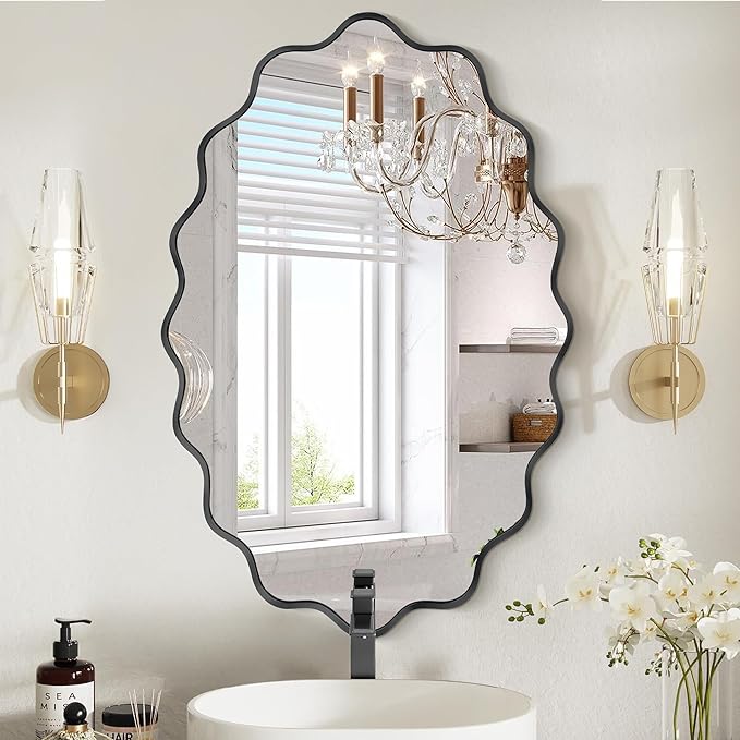 Oval Wavy Mirror - Gold