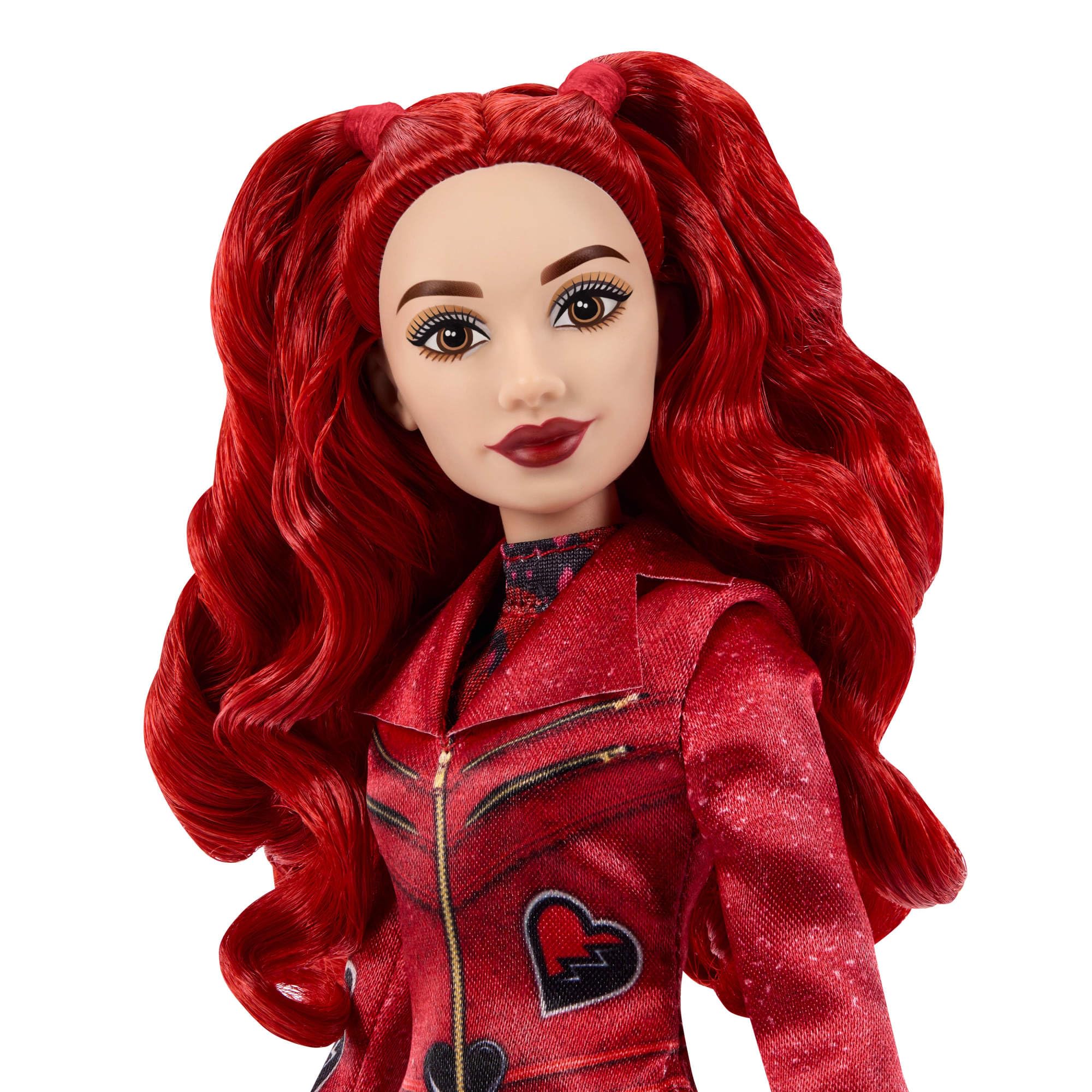 Mattel Disney Descendants: Wicked Wonderland - Red la Ribelle Reale, bambola cantante con abito ispirato al film, premendo sul busto canta "Perfect Princess" in inglese, JMP52 | La bambola canta “Perfect Princess” in inglese e indossa il suo outfit iconi