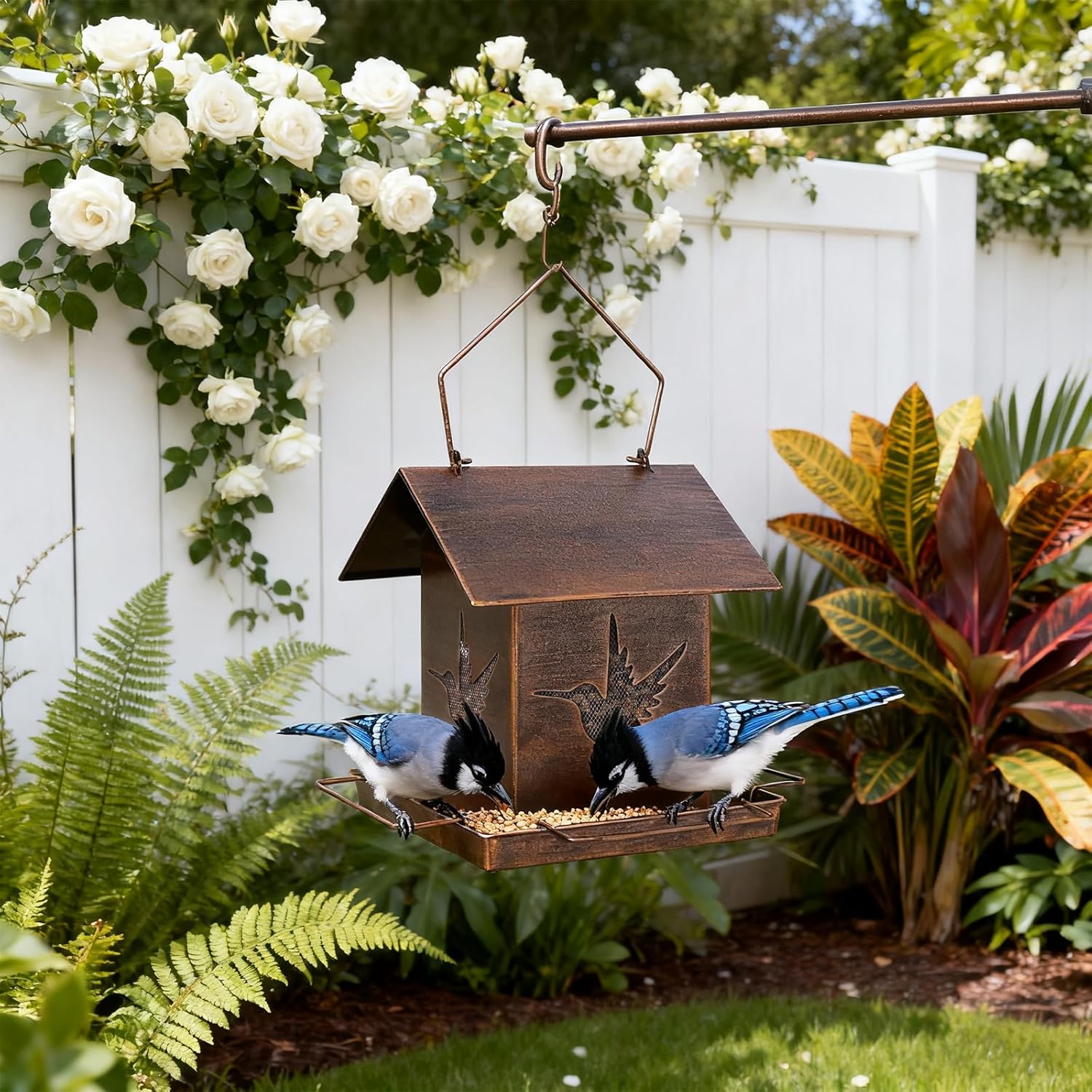 Vintage Metal Bird Feeders, Unique Design Bird Feeder for Outside Squirrel Proof, Attracting Wild Birds, Bronze