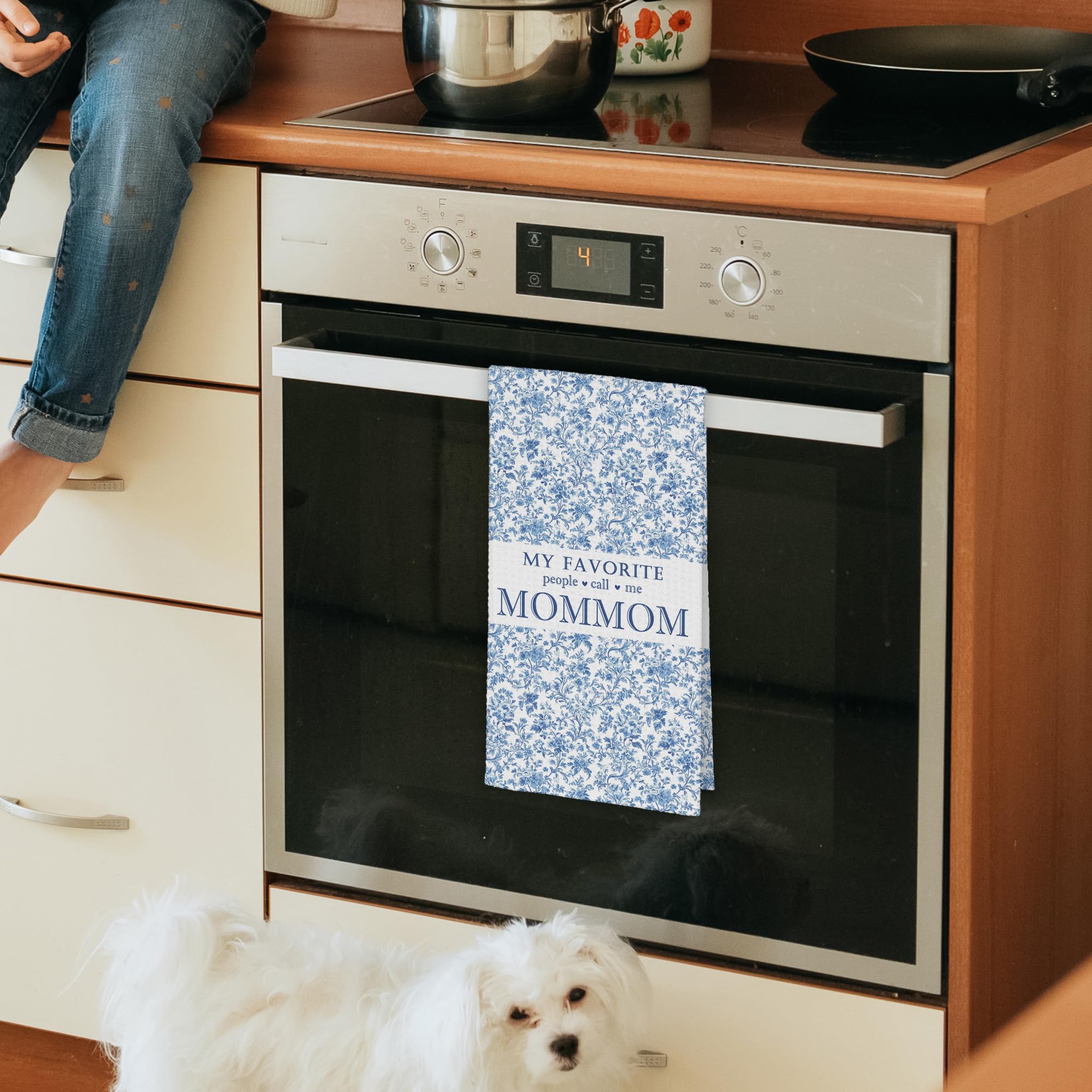 My Favorite People Call Me Mommom Gifts Kitchen Towels, Grandma Bathroom Hand Towels Gifts for Christmas Mother's Day, Blue And White Porcelain Chinoiserie Floral Tea Dish Towel Decor 16x24in
