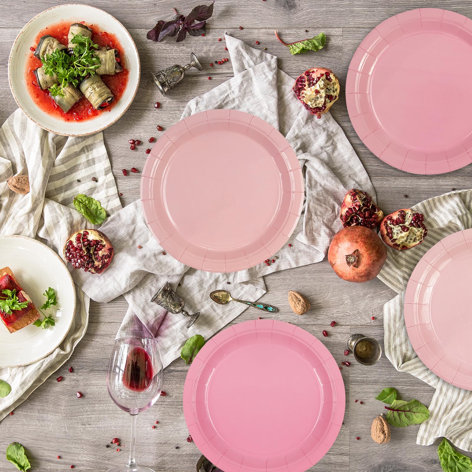 Piatti Di Carta Per Natale AHPYEUHK Confezione Da 50 Piatti Di Carta E Tovaglioli Per Feste, 63,5 X 17,8 Cm, Piatti Da Dessert E Tovaglioli Da 63,5 X 16,5 Cm, Decorazioni Per Piatti Rossi Plastica