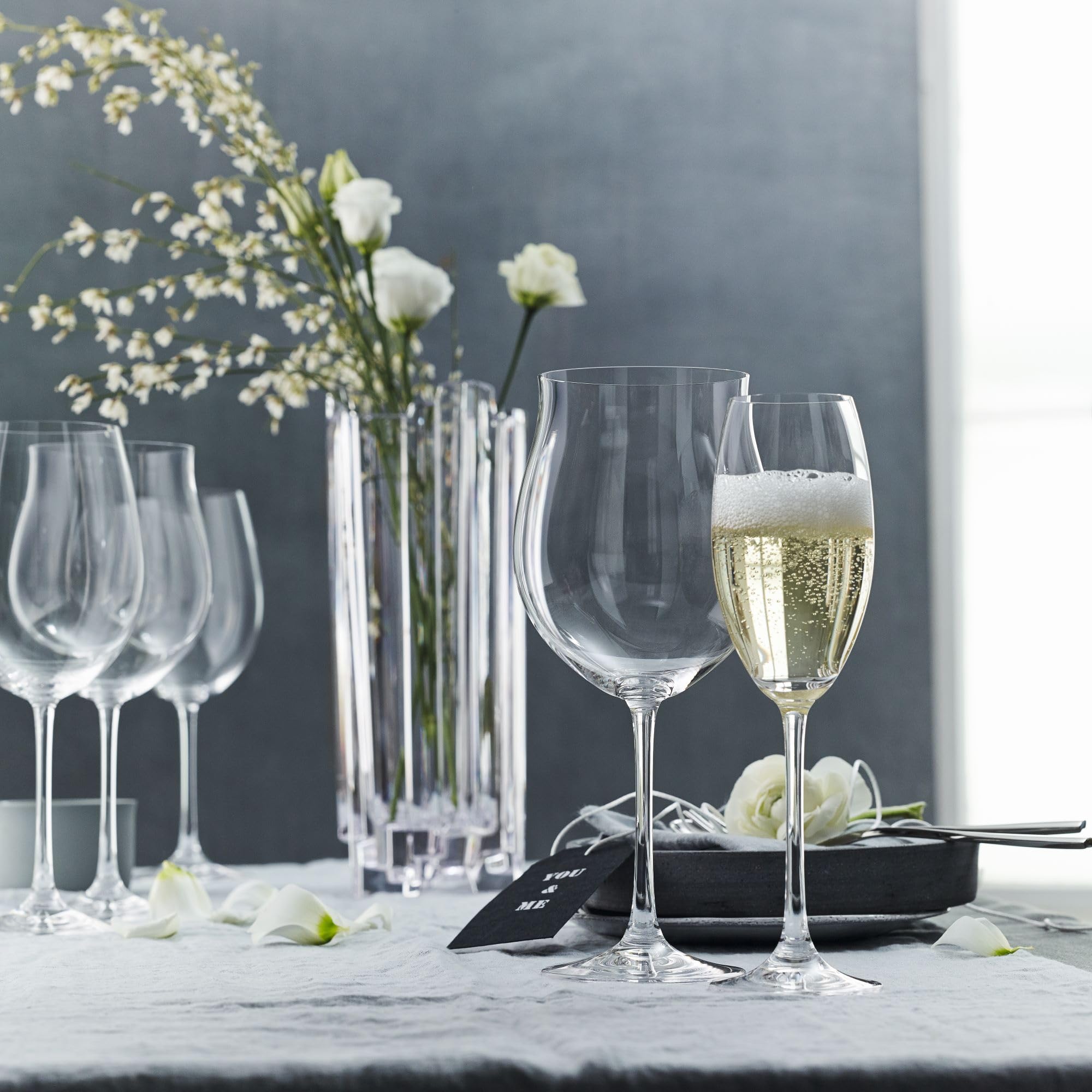 Nachtmann Crystal Pinot Noir Glasses - Set of 4 -6 Nachtmann Crystal Pinot Noir Glasses - Set of 4 -6
