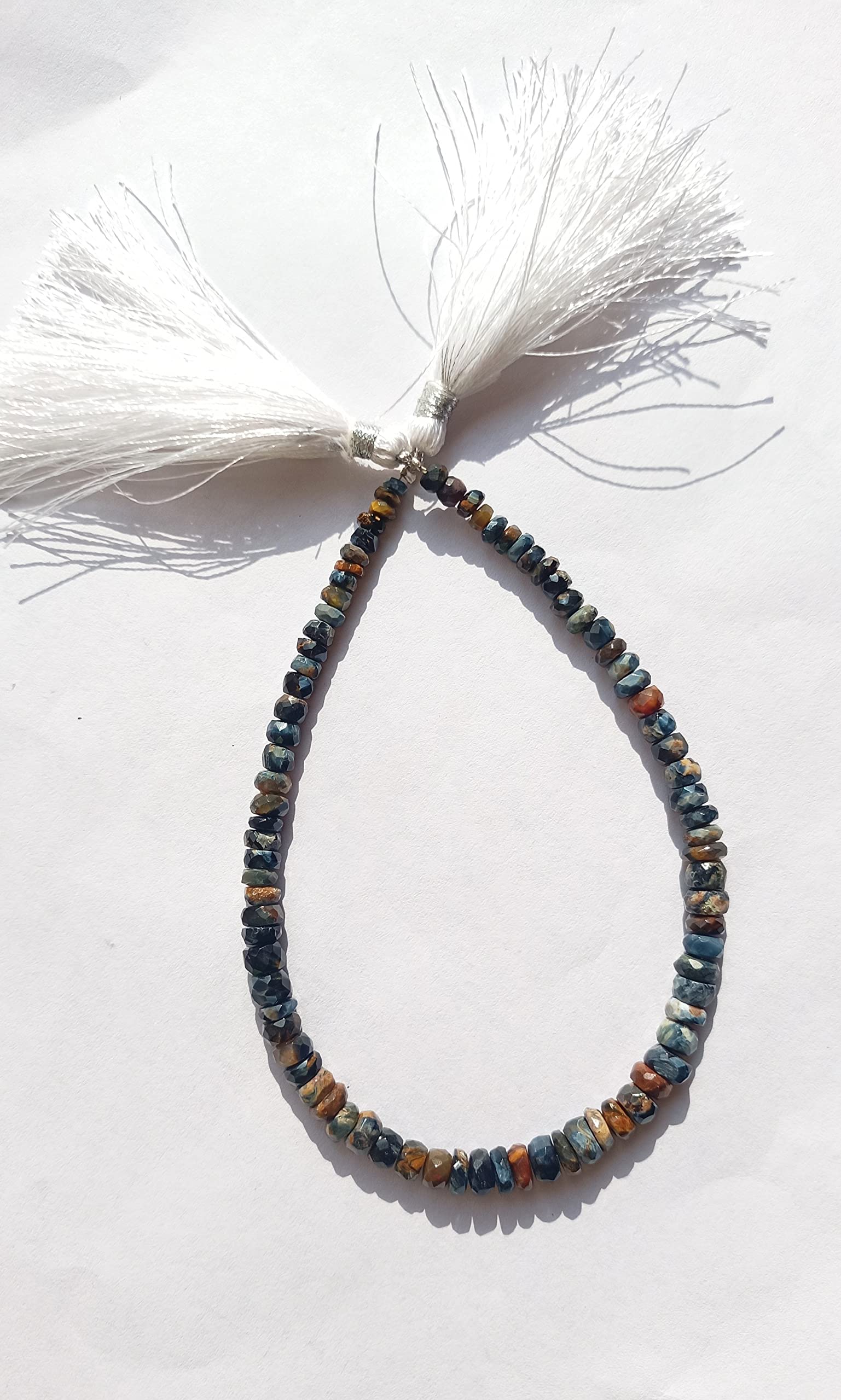 Perles naturelles à facettes de 35 carats pour remplacer des perles graduées d'environ 4 à 5 mm