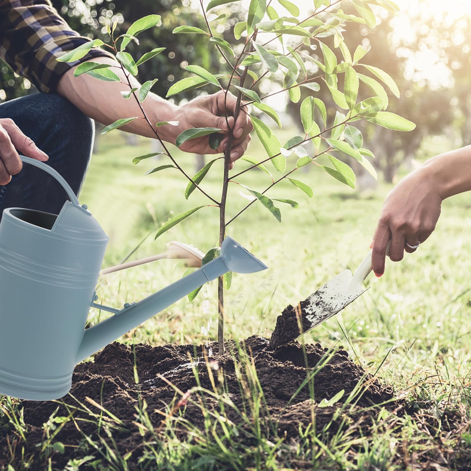 TOYANDONA Regadera Material Plástico y Acero Inoxidable Diseño Delicado de 1.8l Boquilla Larga y Color Azul para Plantas para Jardinería Hogar