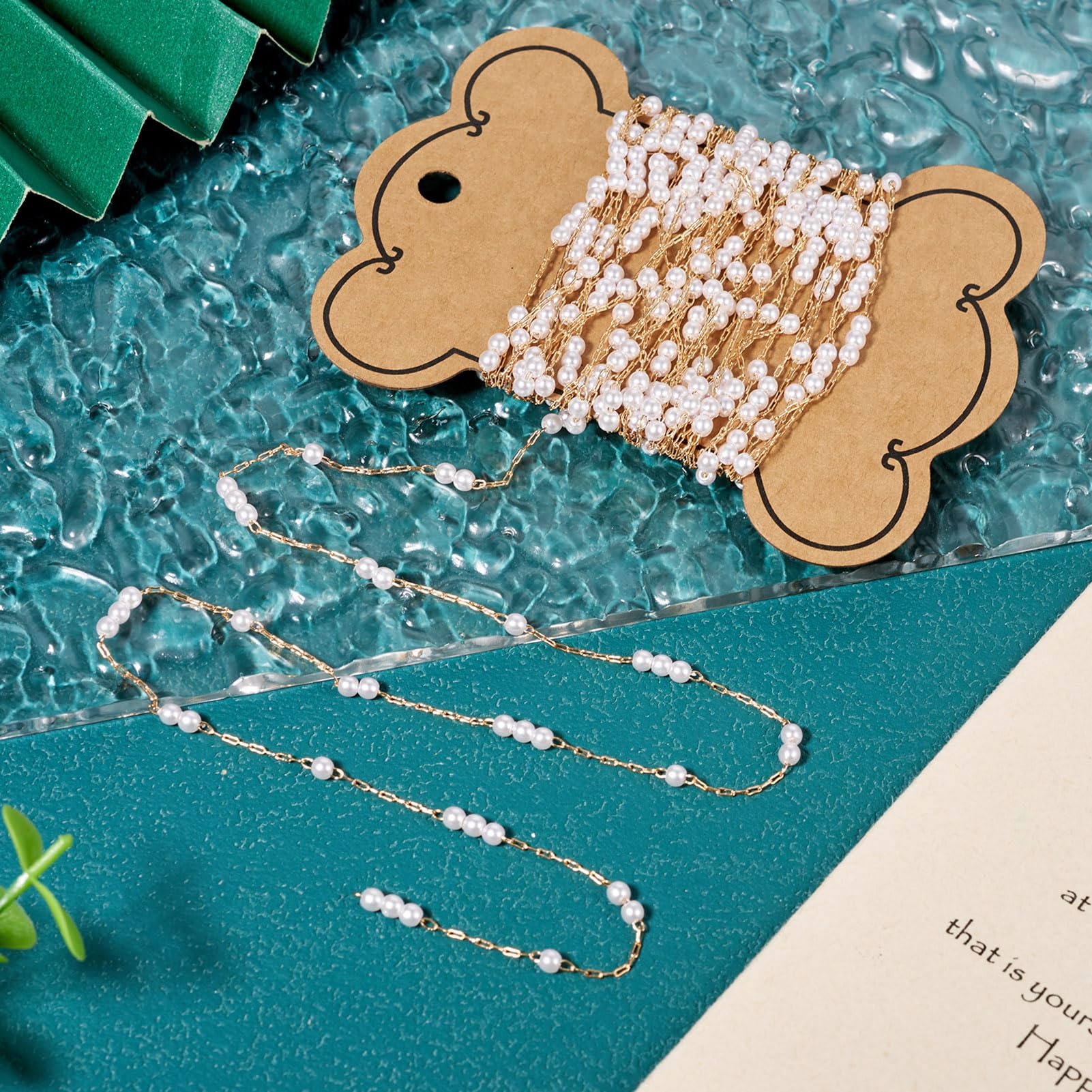 Chaîne Perlée En Laiton Avec Perles Imitation Nacre 4mm Blanc Doré à L'or Fin X1m - Perles & Co