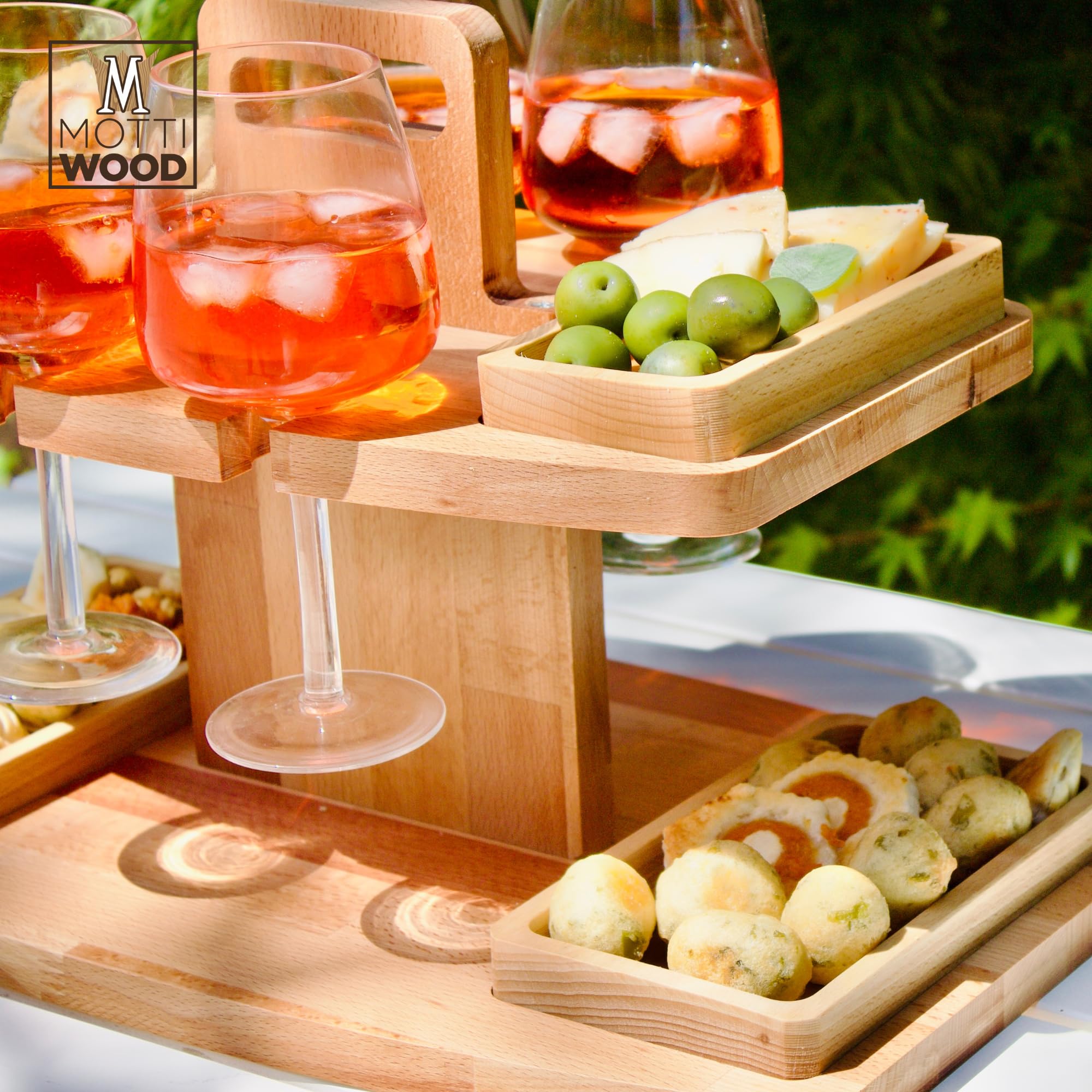 Vassoio Aperitivo 2 Ripiani, 4 Ciotole Estraibili, 4 Spazi Portabicchieri, Legno 100% Faggio, Tagliere Aperitivo Barca Trasportabile, 50x30x30hcm, Novità, Made in Italy