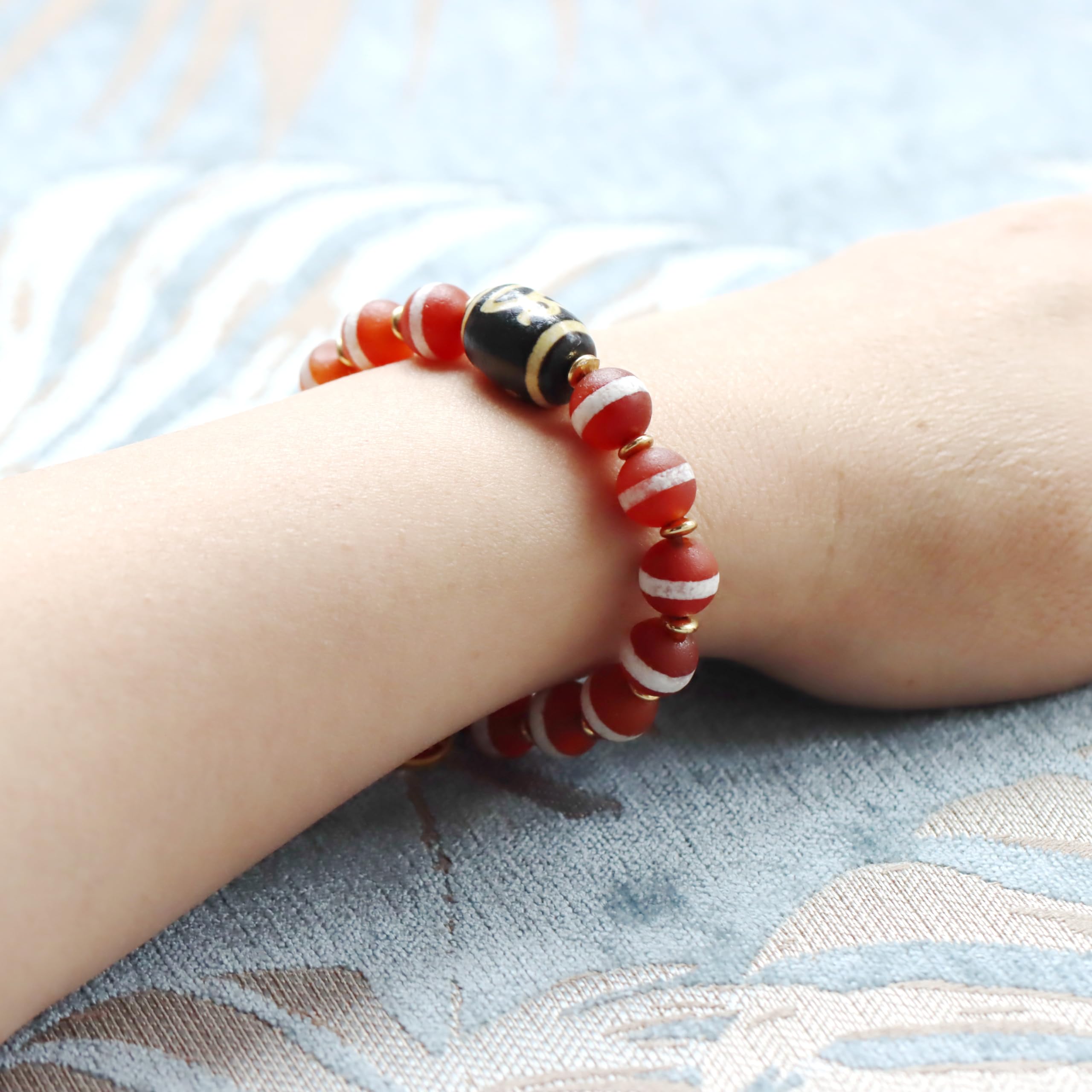 Malahill Tibetan Agate Feng Shui Bracelet - Good Luck Beaded Bracelet For Women & Men