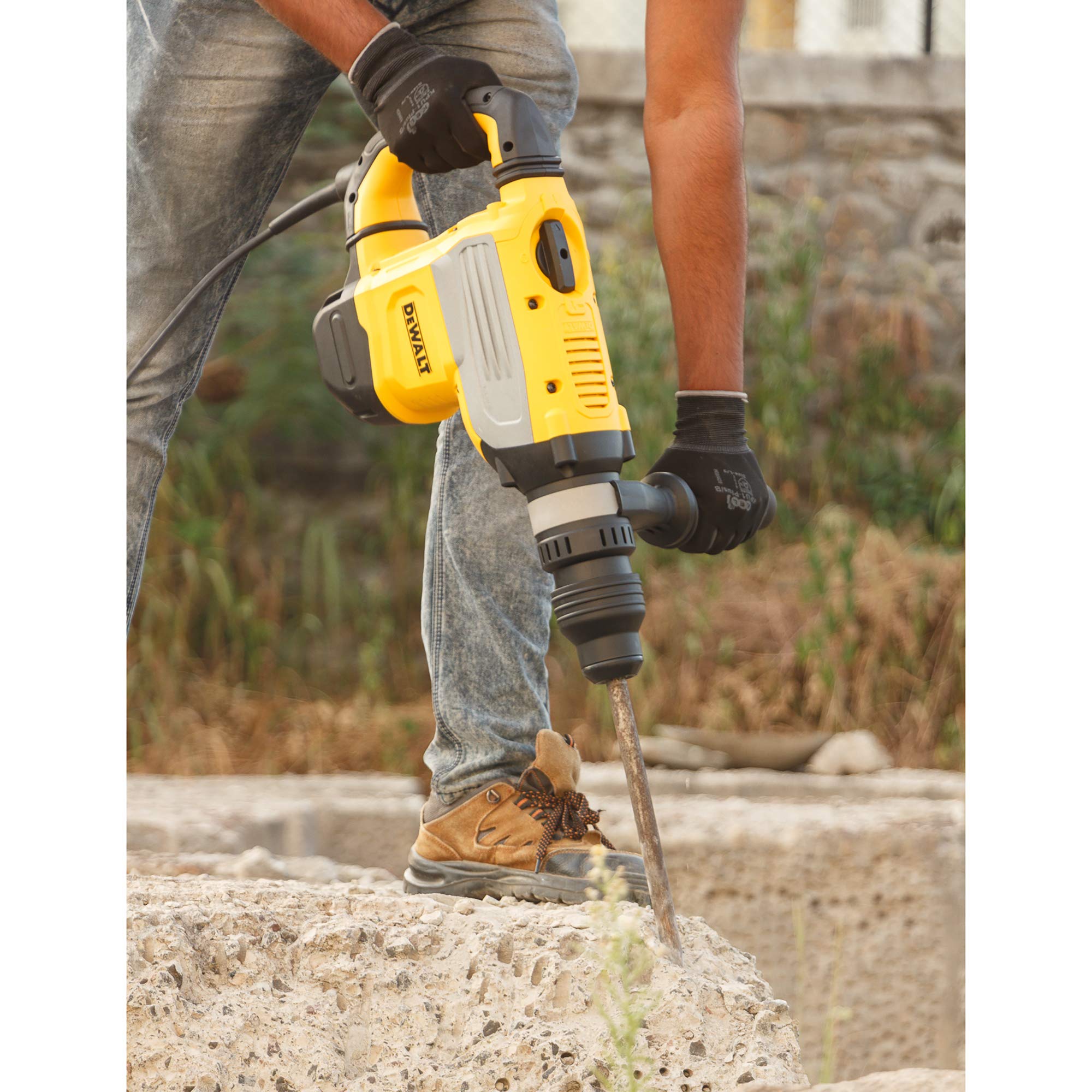 DeWalt D25733K-QS Perforateur burineur SDS-max 13,3J 8Kg - coffret