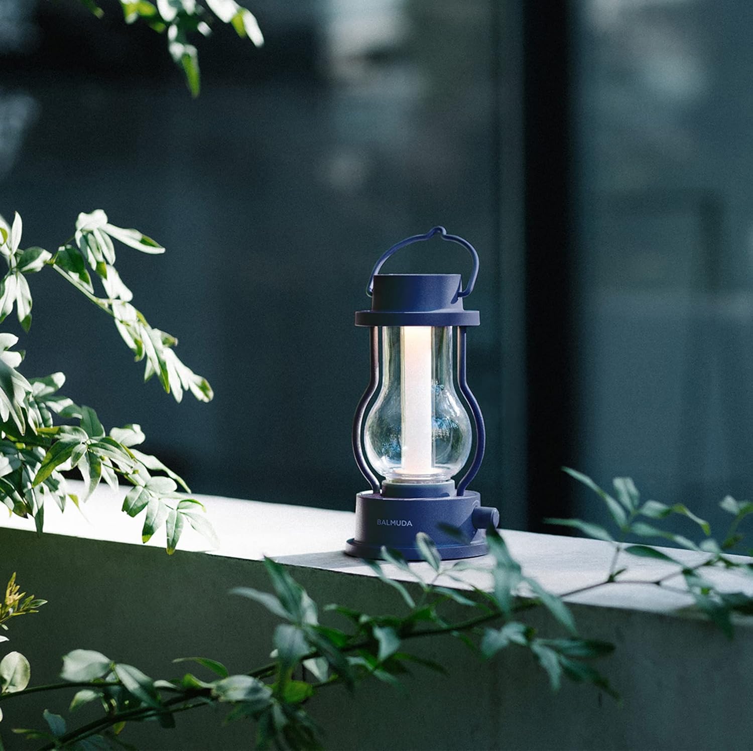 BALMUDA Combo Pack: The Toaster White & The Lantern Navy | Steam Toaster & Rechargeable LED Lantern