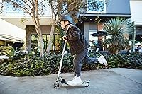 Vista 6 de Razor A2 Kick Scooter for Kids – Wheelie Bar, Foldable, Lightweight, Front Vibration Reducing System, Adjustable Height Handlebars