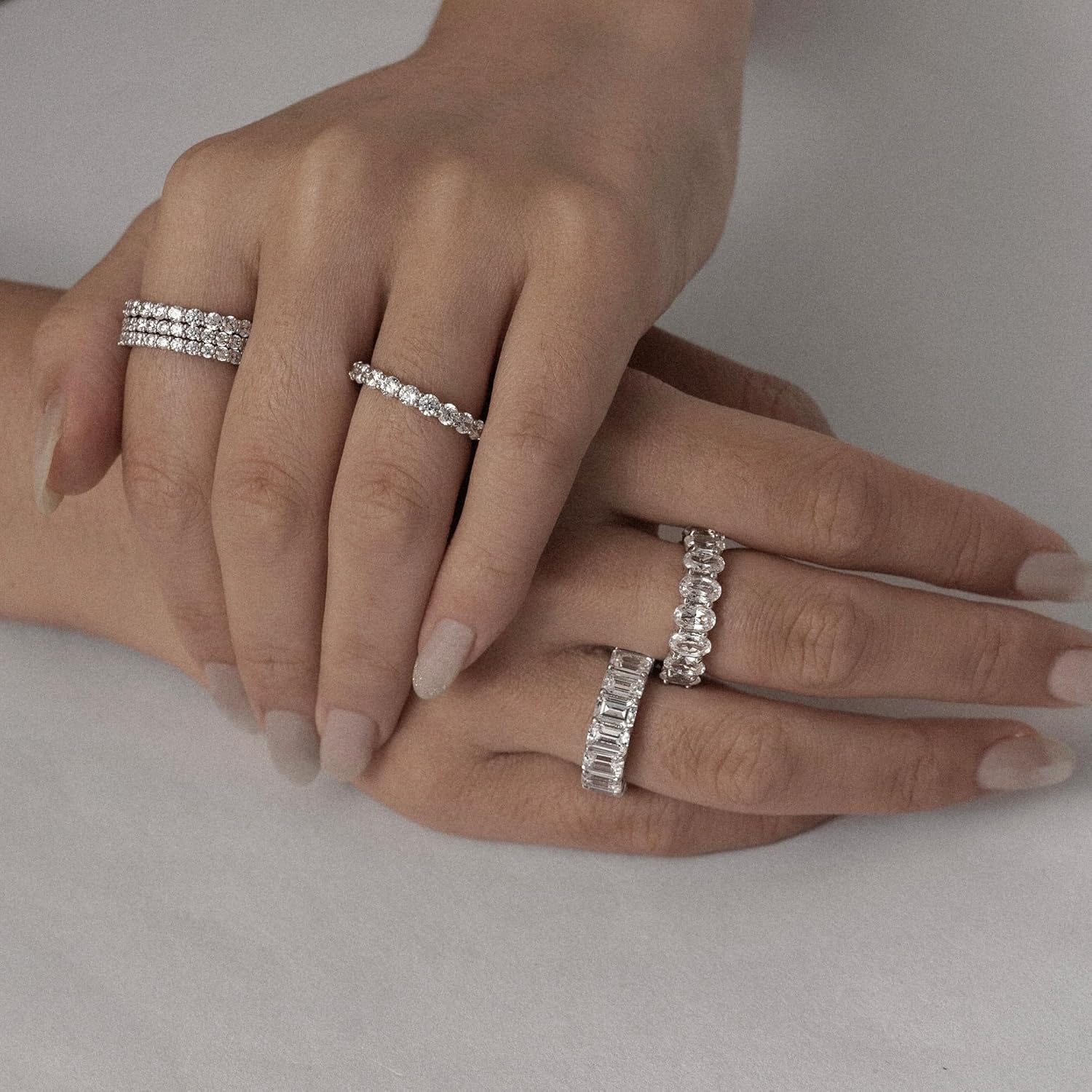 Marilyn Monroe Round Cut Eternity Ring | Rhodium,Yellow Gold & Rose Gold Plated 925 Sterling Silver Infinity Band for Women | 2-2.5-Carats Cubic Zirconia CZ Simulated Diamond