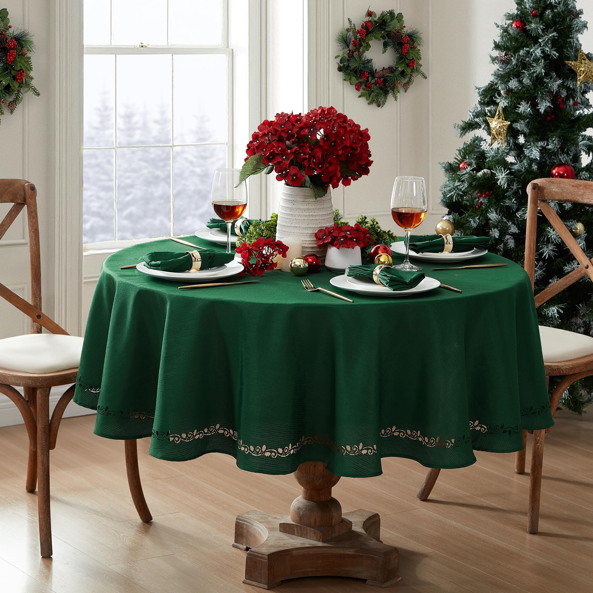 Elrene Home Fashions Holly Scroll Laser Cut Holiday Fabric Tablecloth, 70x70 Round, Holly Green