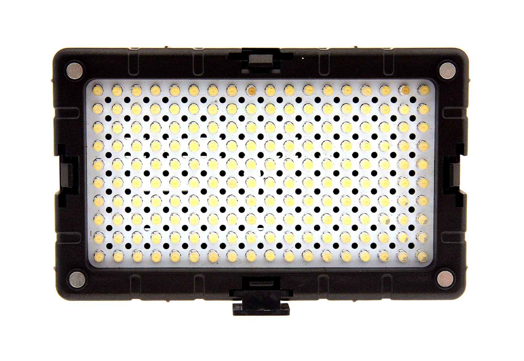 Nikon - 【ジャンク】Nikon D7000 + NIKKOR 18-200mm Amazon.com : Nikon D7000 DX-Format CMOS Digital SLR Kit with