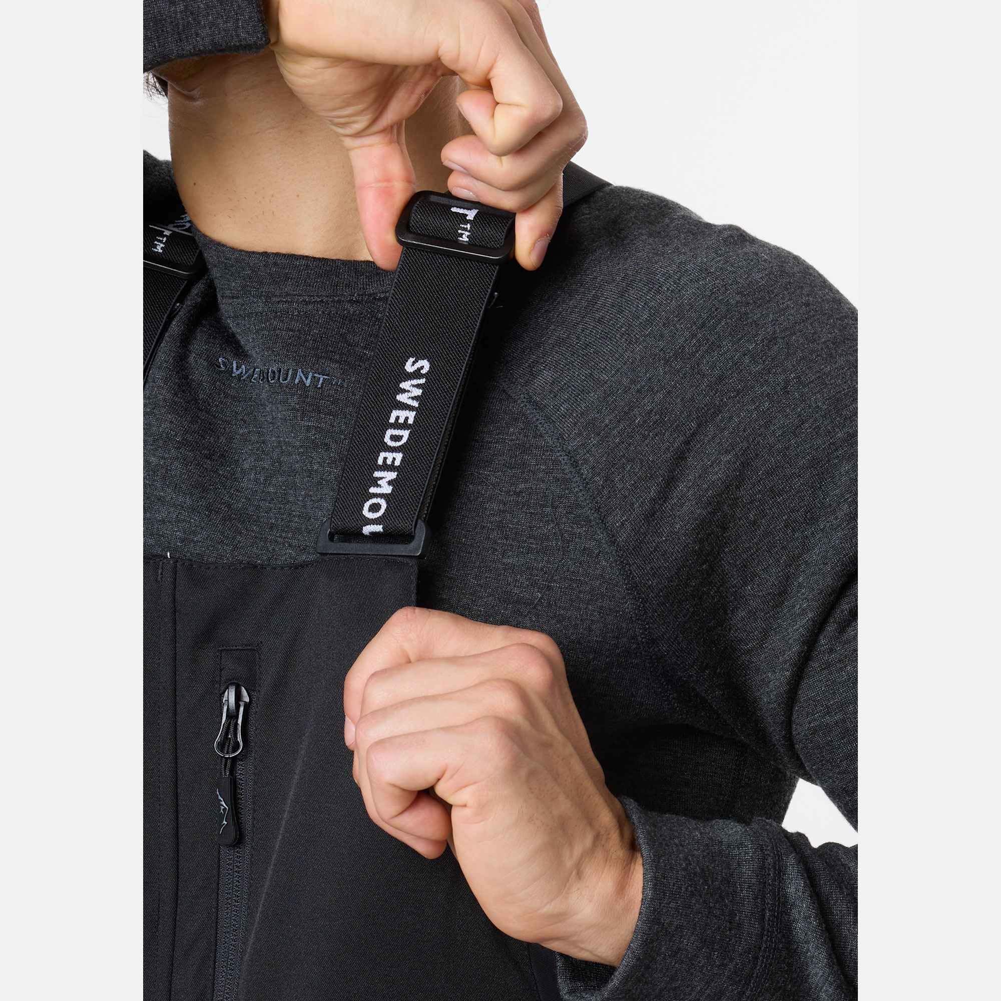 Swedemount Herren St. Anton Bib Pants, Wind- und wasserdichte Skihose mit Hosenträgern,Wassersäule von 8.000 mm und Einer Atmungsaktivität von 3.000 mm/m²/24h, perfekt für die Skipiste