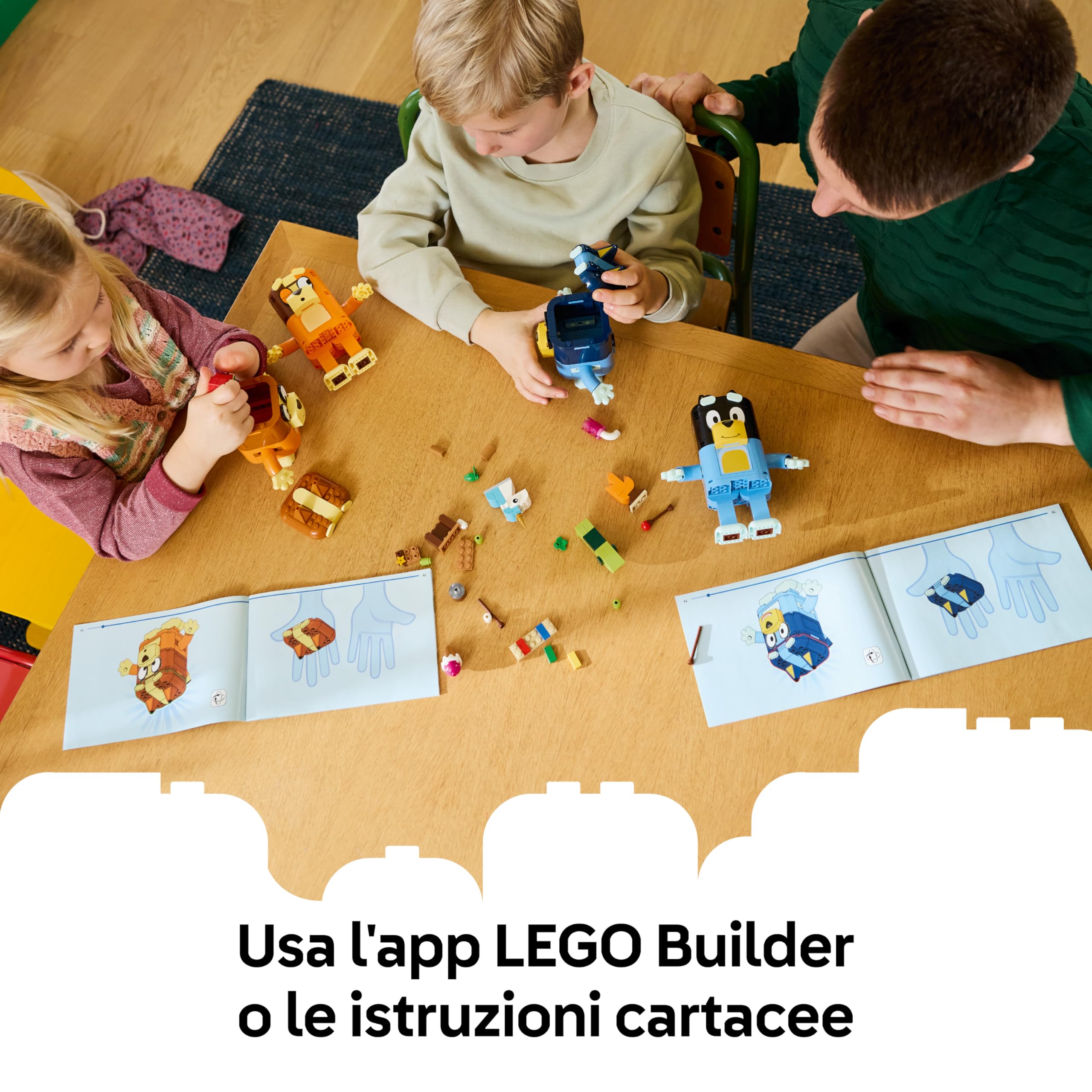 LEGO Bluey Famiglia Bluey in Mattoncini - Giochi Didattici con 4 Personaggi con Diverse Espressioni e Accessori - Set Giocattoli Montessori - Regalo di Compleanno per Bambine e Bambini da 5 Anni 11217