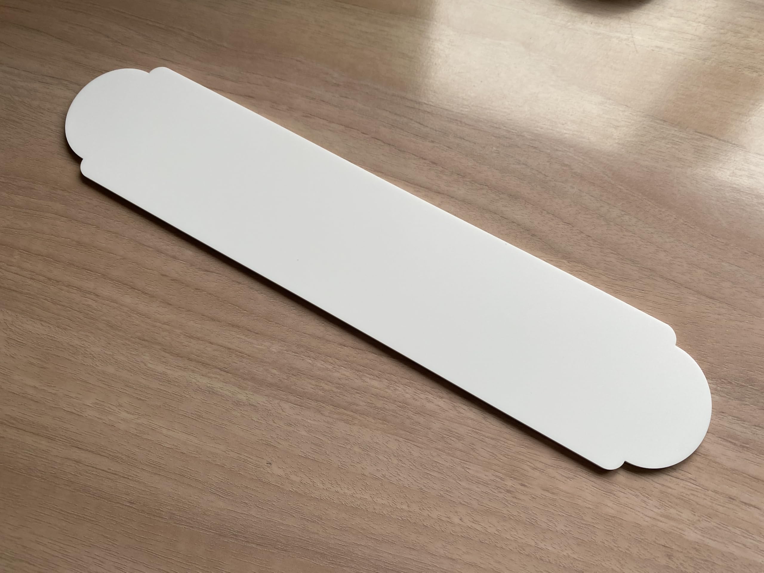 [WOOTTON INDUSTRIES LIMITED] Door Push Finger Plate Matt White Rounded 290mm x 75mm Self Adhesive - No Holes (Indoor Use)