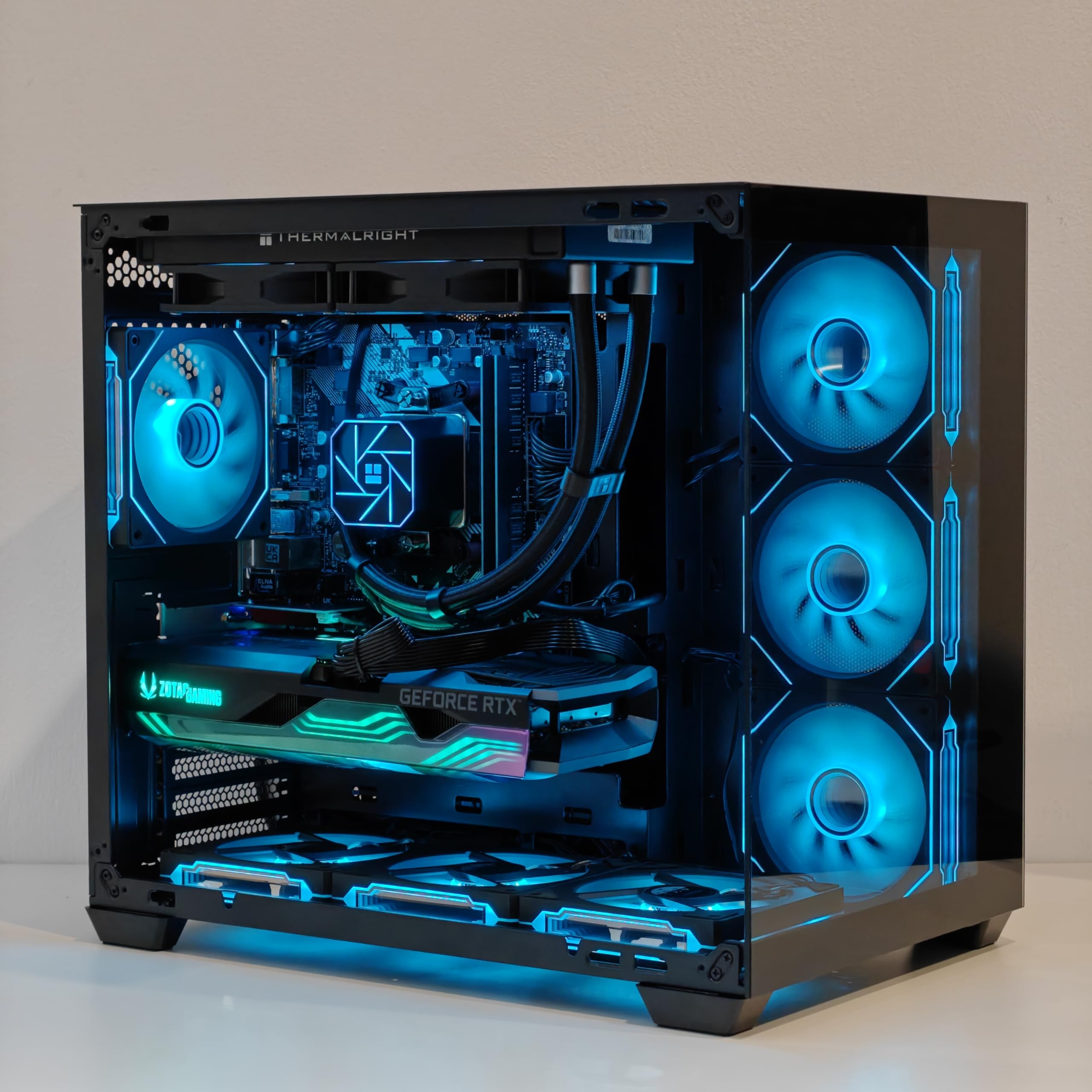 【ChillPC】Ryzen7 5700x RTX3070 CLX Horus Gaming Desktop AMD Ryzen 7 9800X3D 64GB DDR5 5600