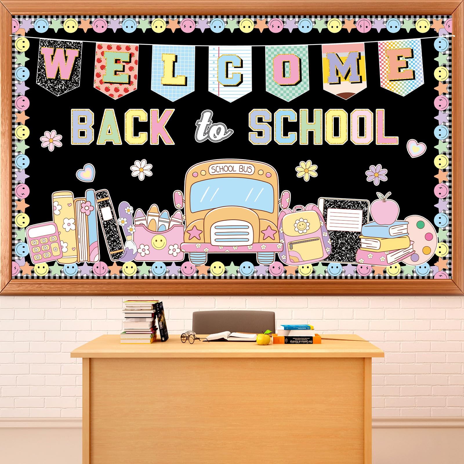 Cartable et bus scolaire en papier rigide pour décoration murale