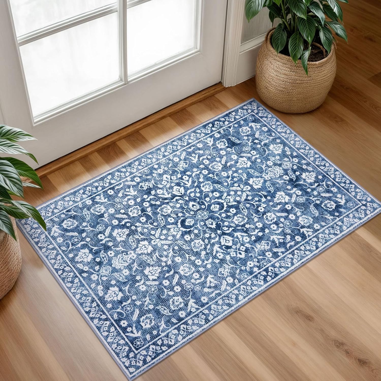 Vintage Entryway Rug 2×3, Denim Blue White Washable Accent Rug, Non-Slip Small Area Carpet, Floral Print Faux Wool Soft Mat for Front Door, Kitchen, Bedside