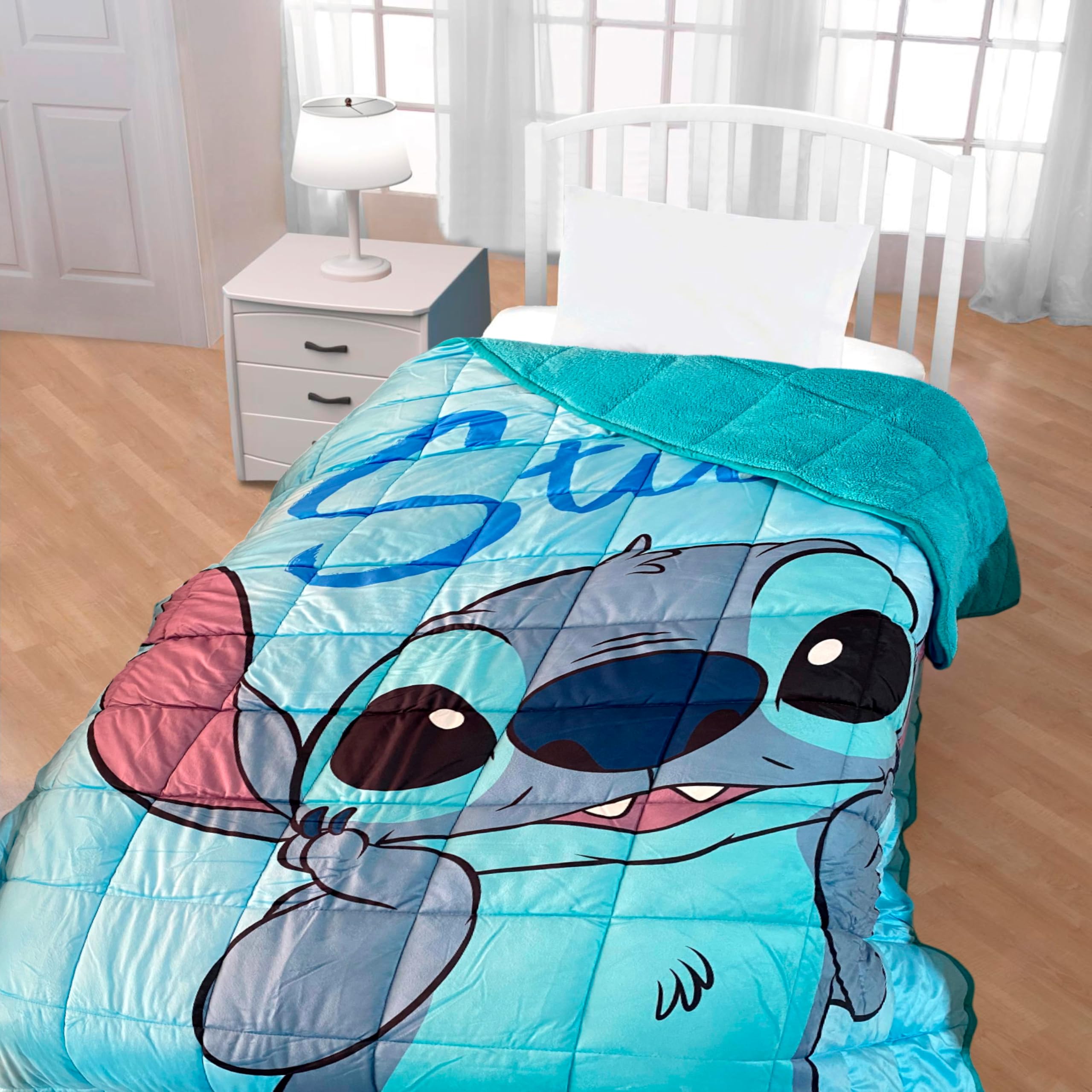 Disney Stitch - Edredón Stitch con Borrego y Sedalina Aterciopelada Invierno Licencia Oficial 180 x 260 cm (90-105 cm) Tacto Suave Cálido Verde Agua