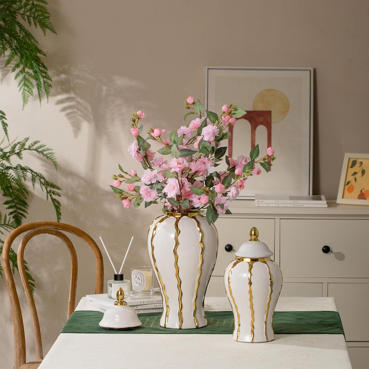 Ginger Jar, White and Gold Ginger Jar with Lid Ceramic Flower Vase for Home Decor, Storage jar, Table Center Vase Temple Jar, Decorative Centerpiece for Home, Living Room(12in