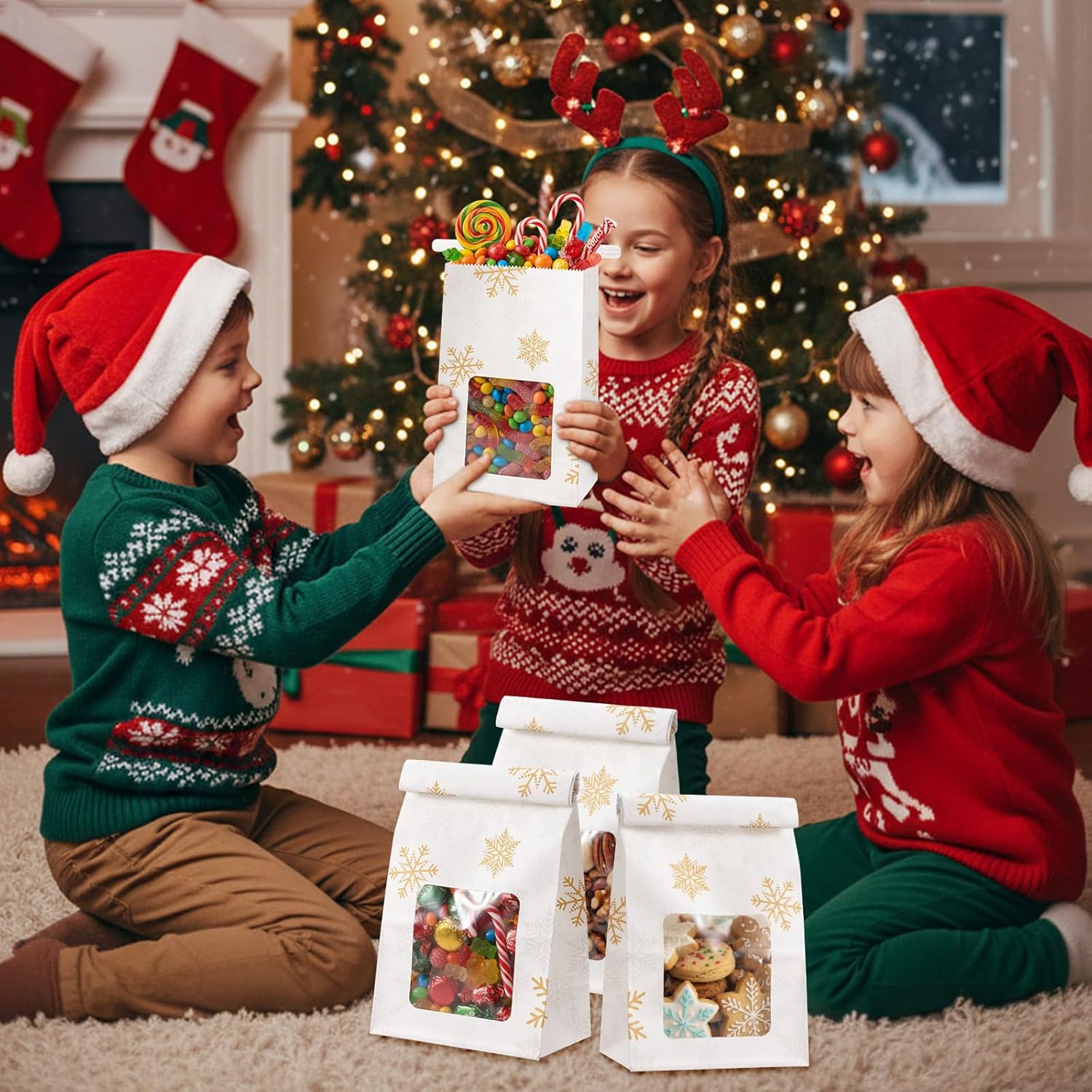 Sweetude 60 Pcs Winter Snowflake Bakery Bags with Window 4 x 2.36 x 6.7 Inch Small Frozen Cookie Bags Winter Kraft Paper Iron Wire Tie Tab Lock for Gift Giving Coffee Food Holiday Party Favor Gold