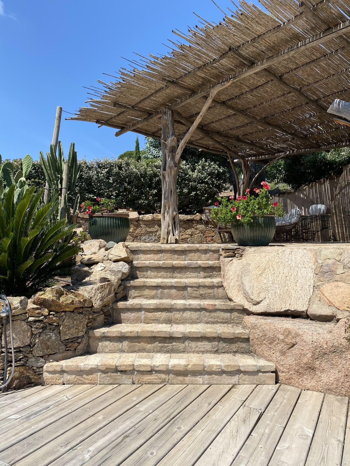 Natural Reed Garden Screen Eco Friendly Bamboo Privacy Roll That Blocks View, Adds Shade and Enhances Outdoor Decor - 7 by 20 Foot