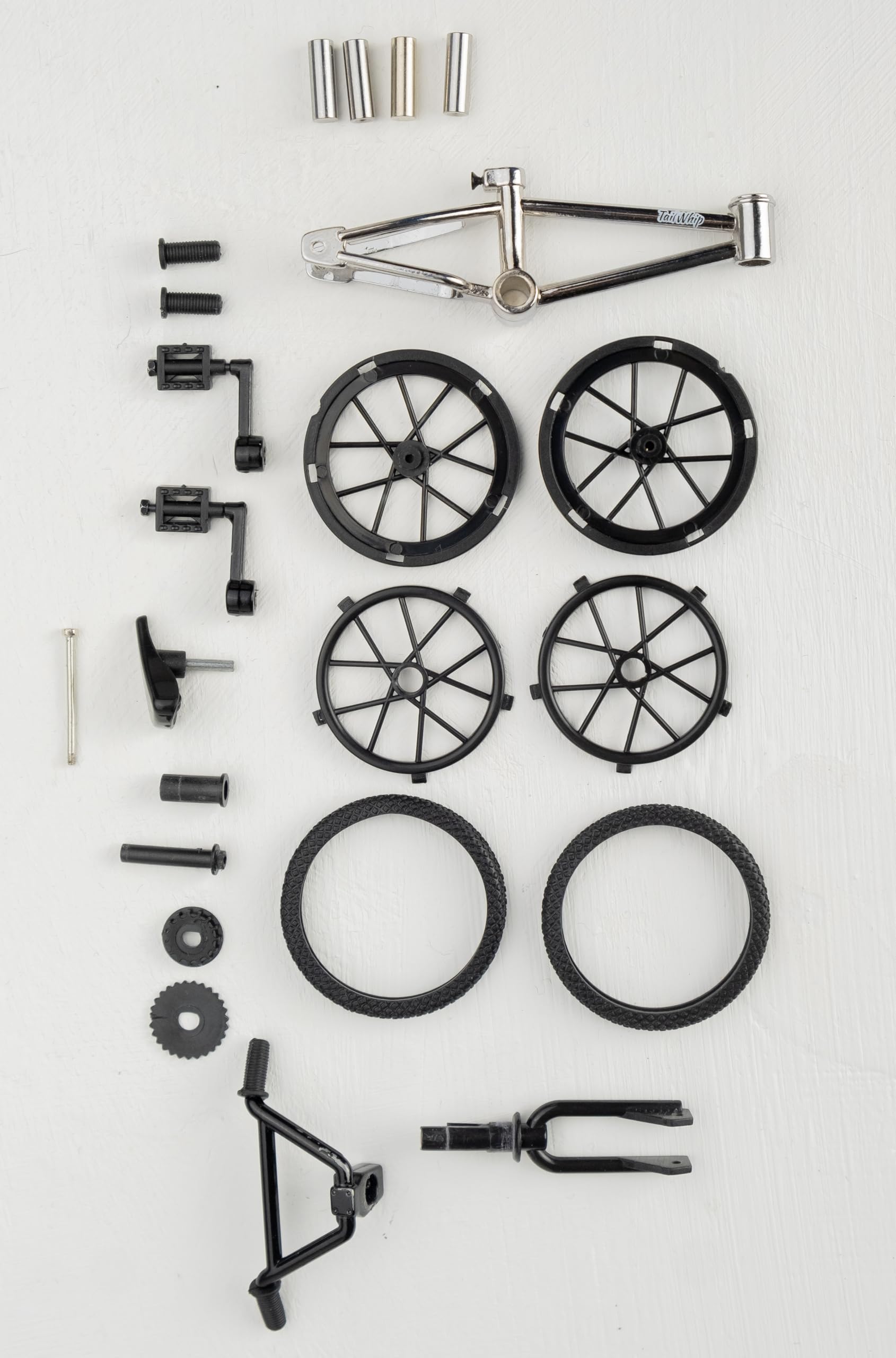 Amazon | TAILWHIP フィンガーバイク BMX 自転車玩具 スチール合金