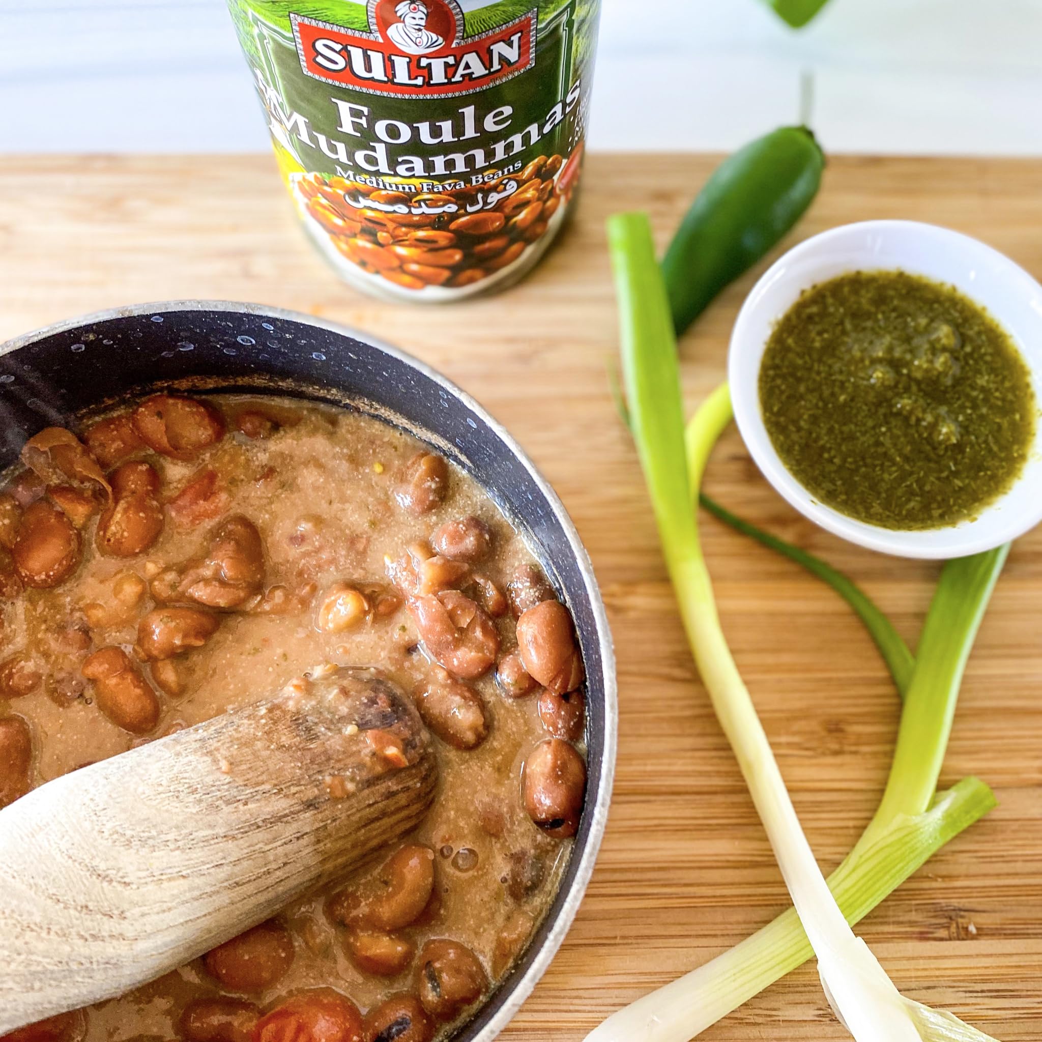 Sultan Brand Foule Mudammas, Medium Fava Beans, High in Dietary Fiber, No Fat, No Cholesterol, 14.80oz