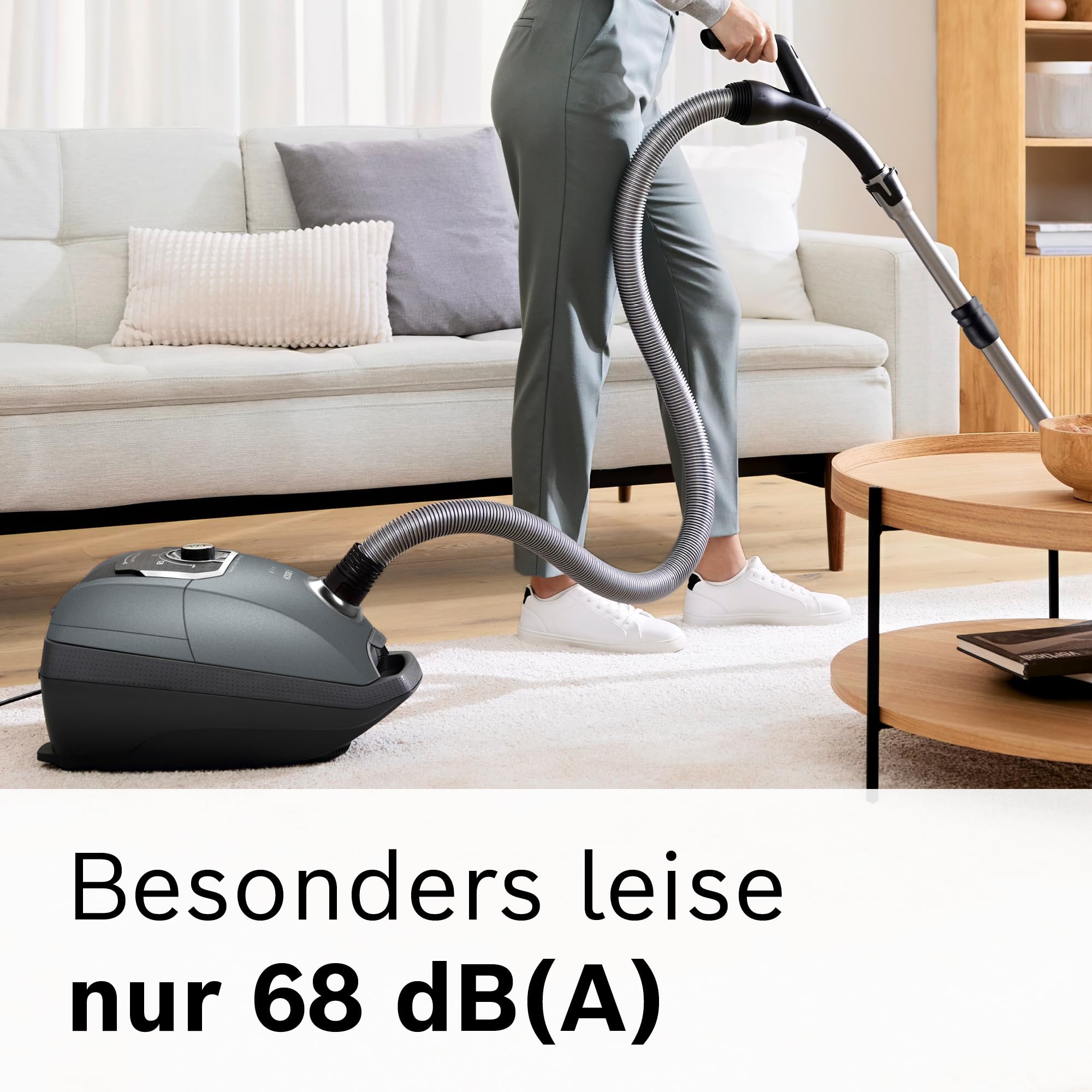 Bosch Staubsauger mit Beutel Serie 8, für Allergiker, Hygiene-Filter, 10 J. Motorgarantie, Hartbodendüse, XXL-Polsterdüse, XXL-Fugendüse, langes Kabel, Made in Germany, leise, BGL75X1PRQ, grau